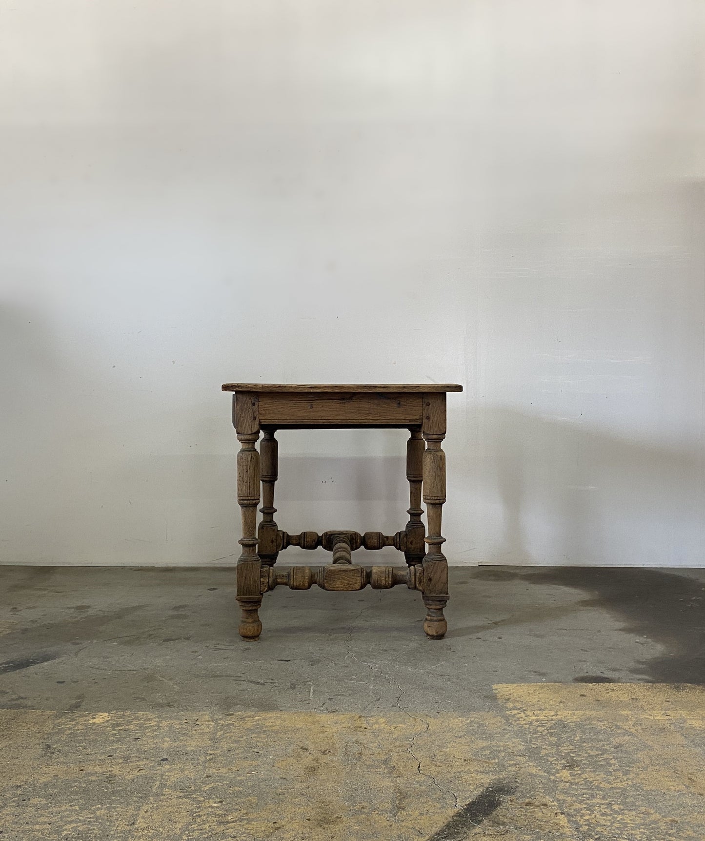 1dr French oak Table