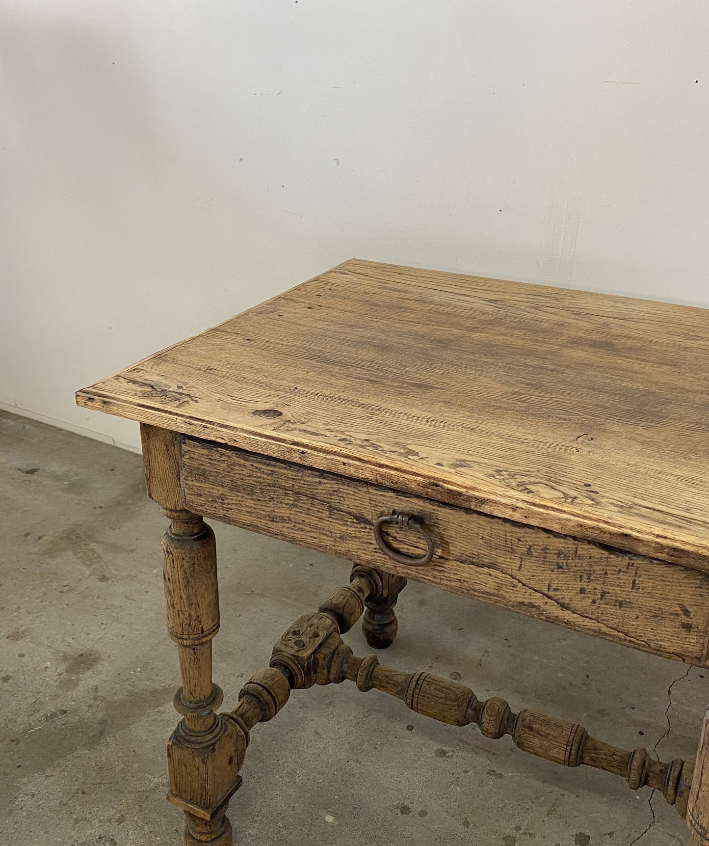 1dr French oak Table