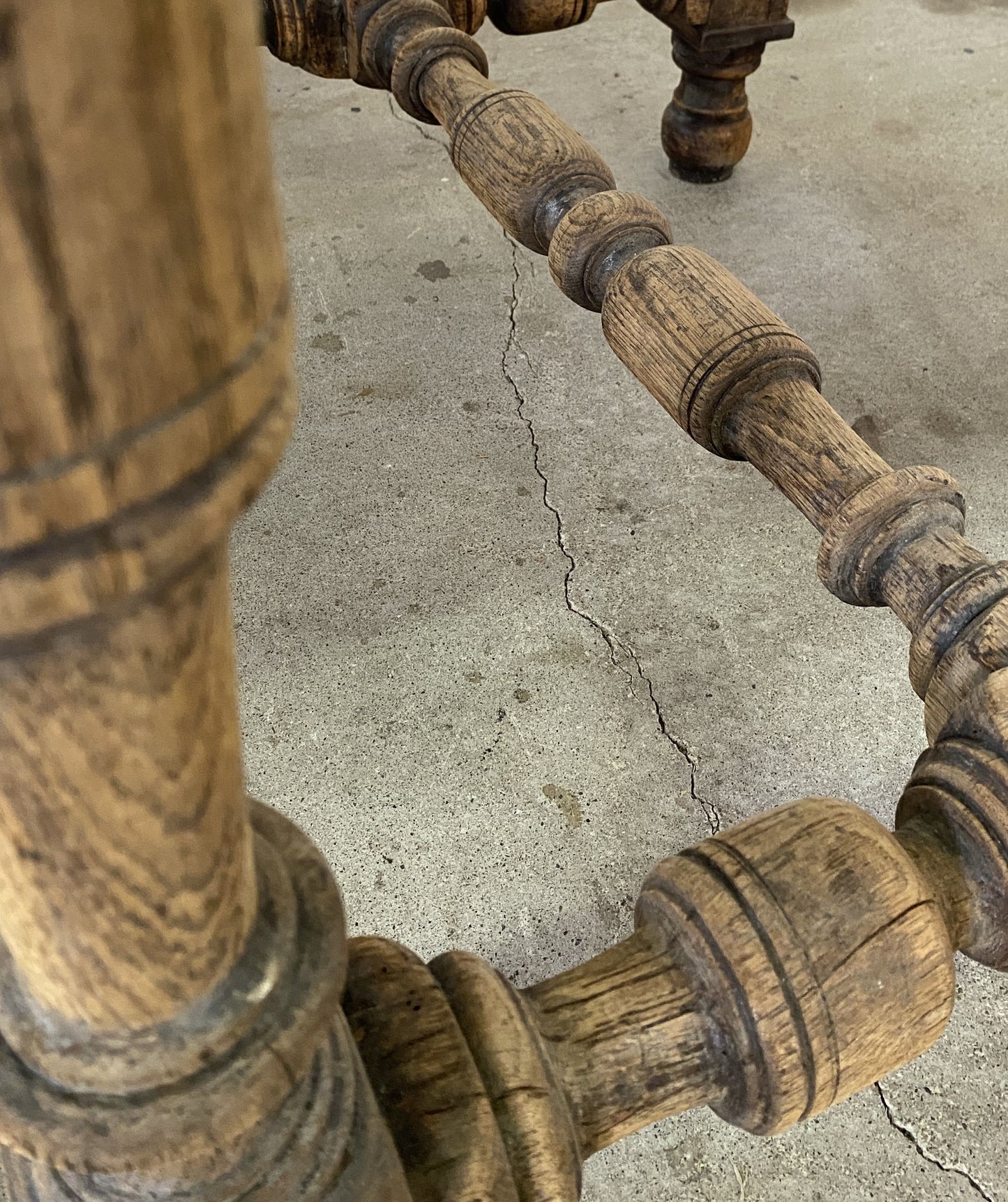 1dr French oak Table