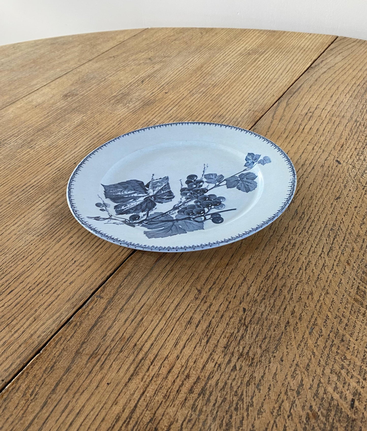 Sarreguemines"CORIN'THE  U&C"Dinner Plate B