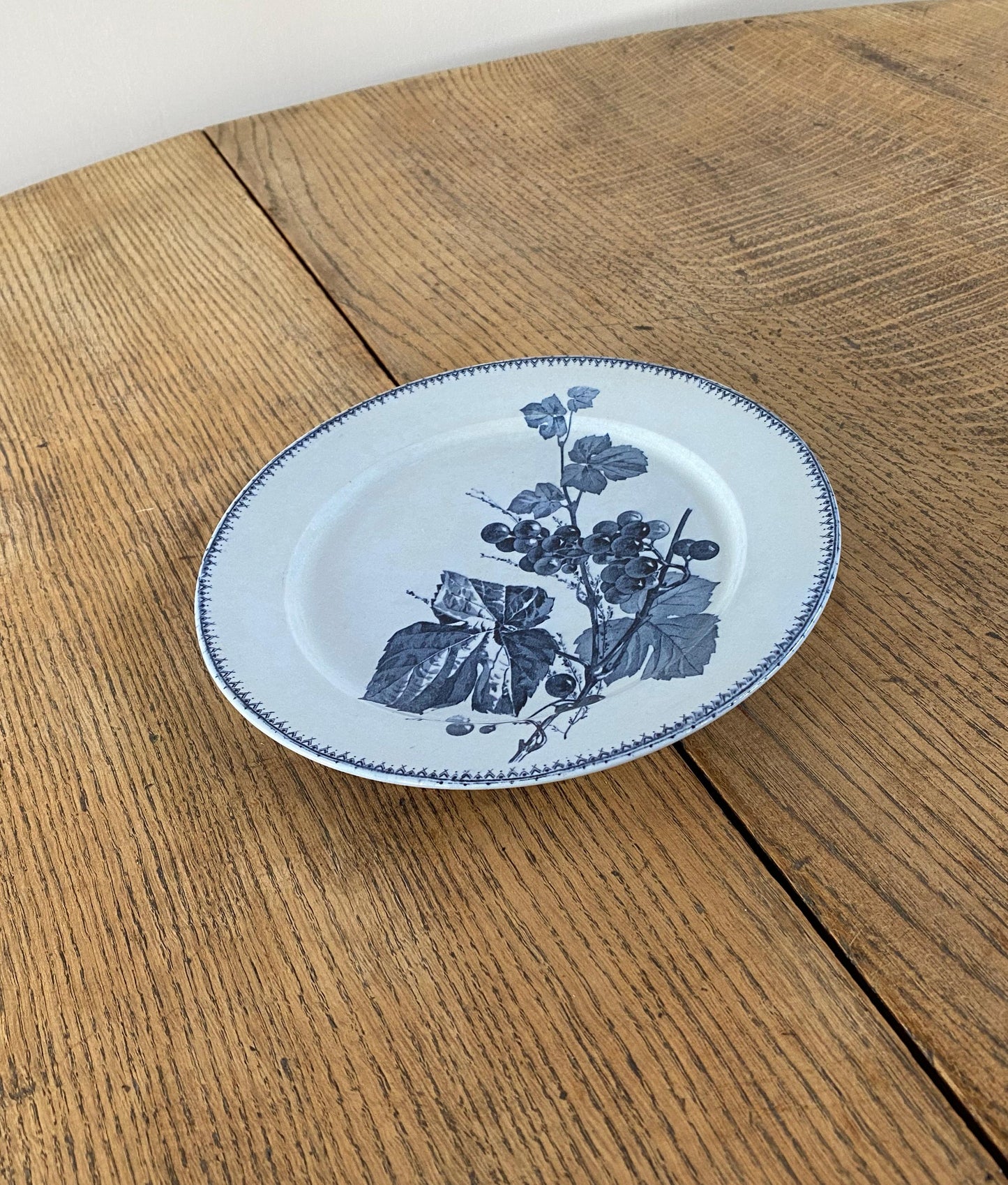 Sarreguemines"CORIN'THE  U&C"Dinner Plate B