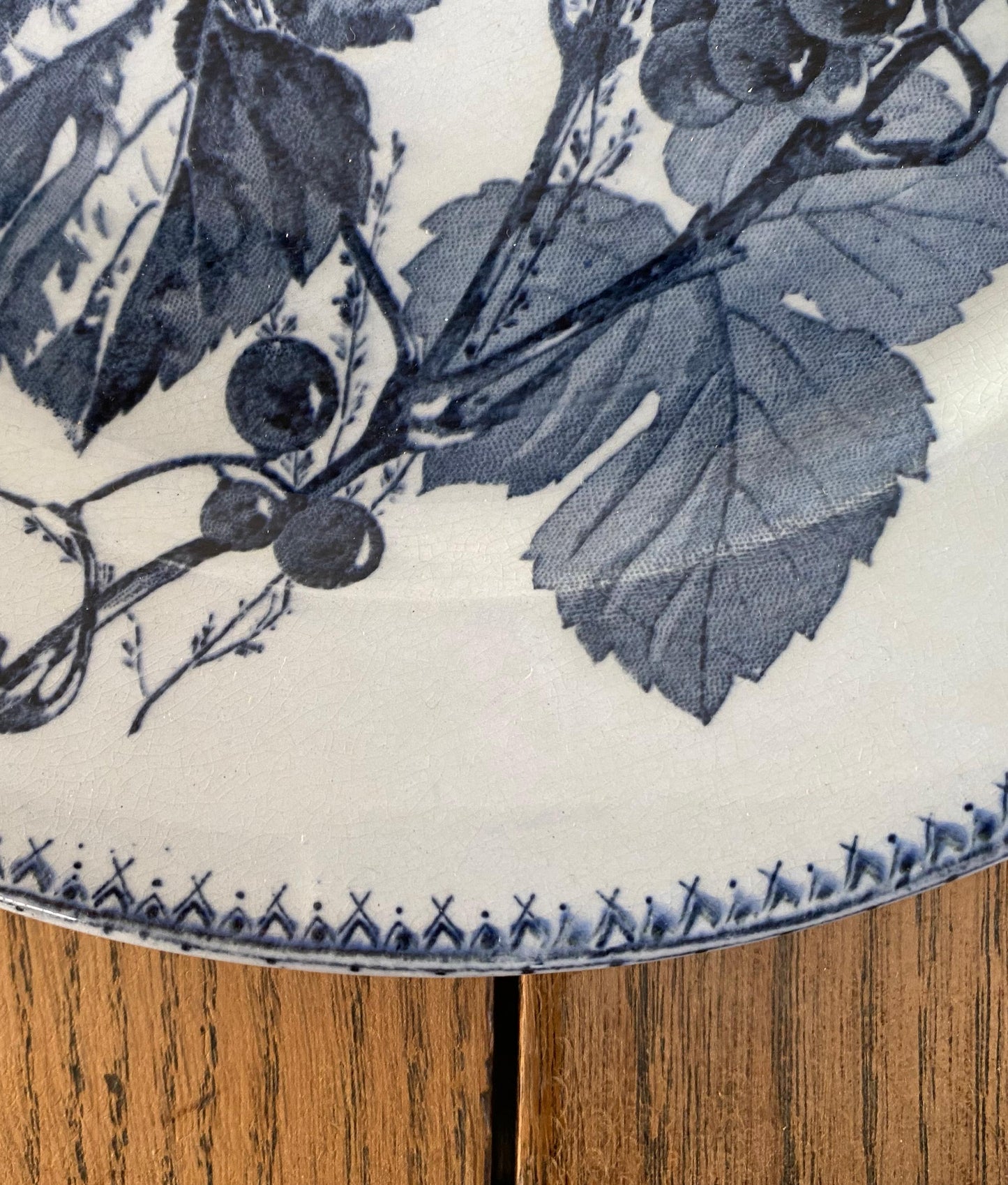 Sarreguemines"CORIN'THE  U&C"Dinner Plate B