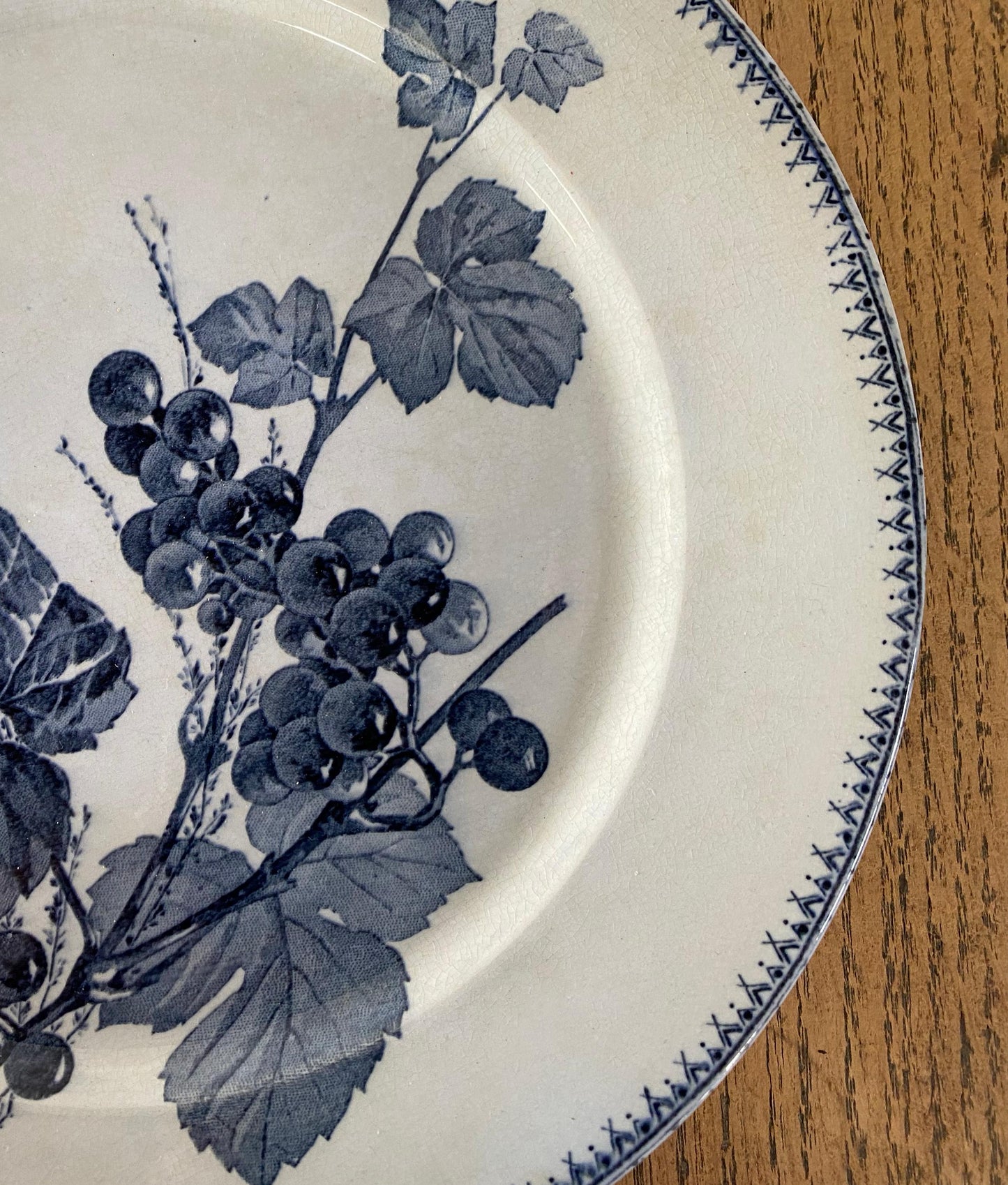 Sarreguemines"CORIN'THE  U&C"Dinner Plate B