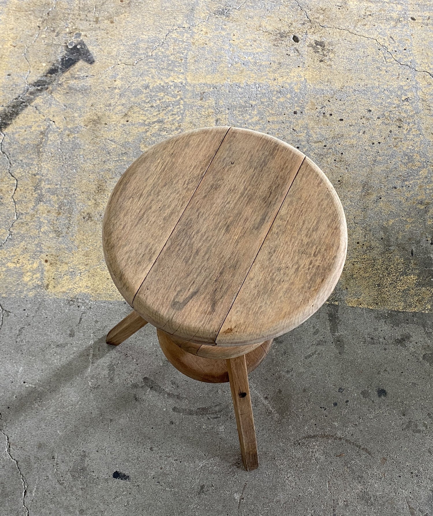 Rt Stool Artist Stool – Round trip Antiques