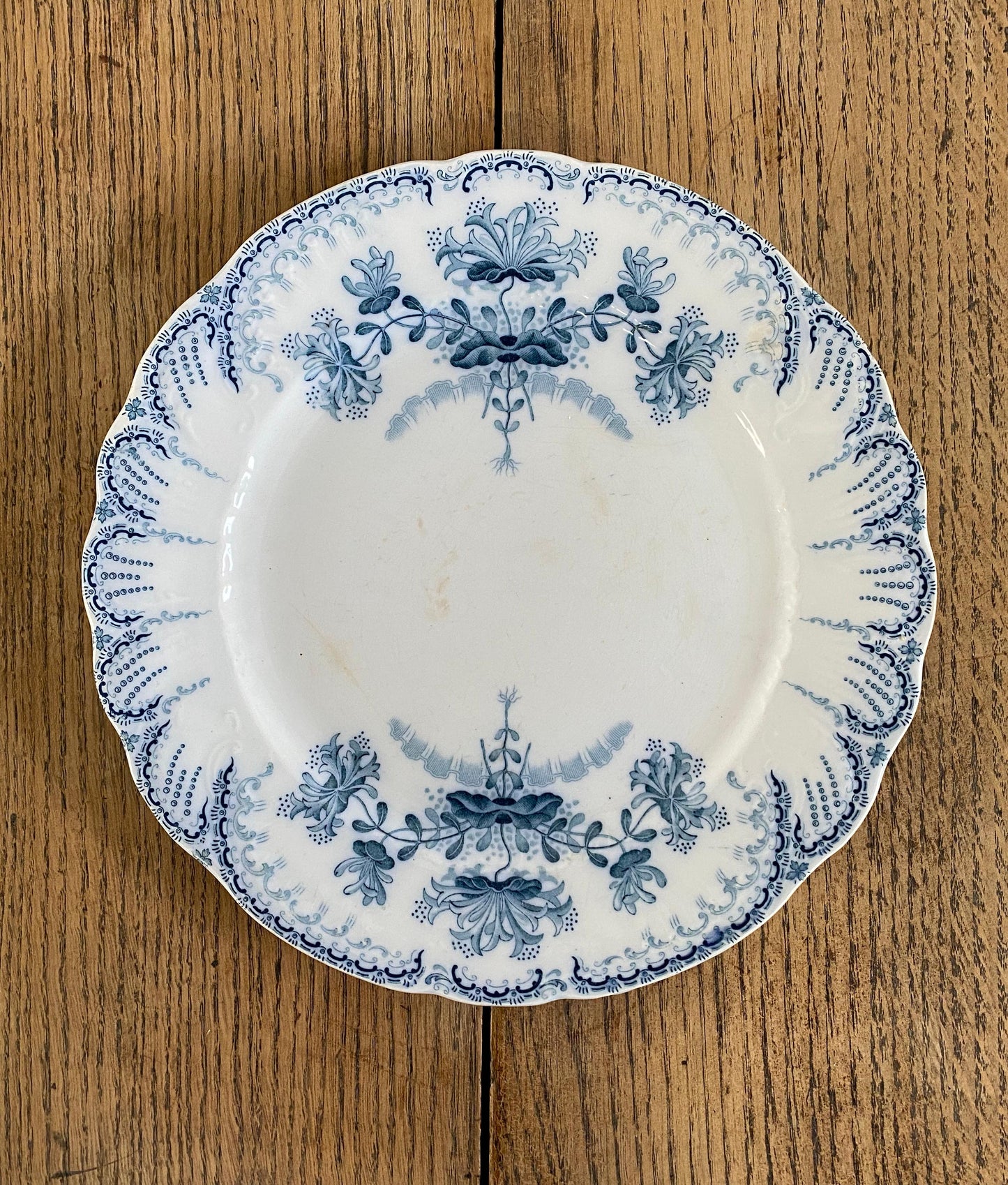 St.Amand"Regence" Dinner Plate