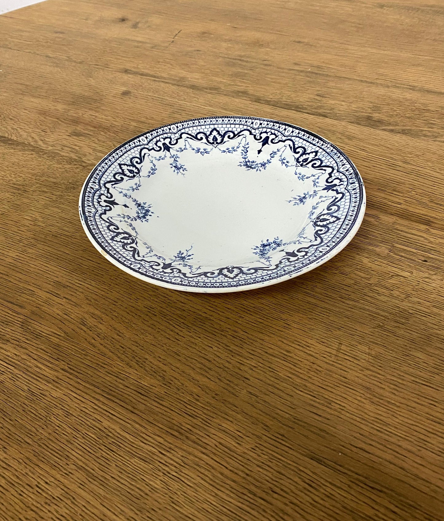 "Creil et Montereau"Plate