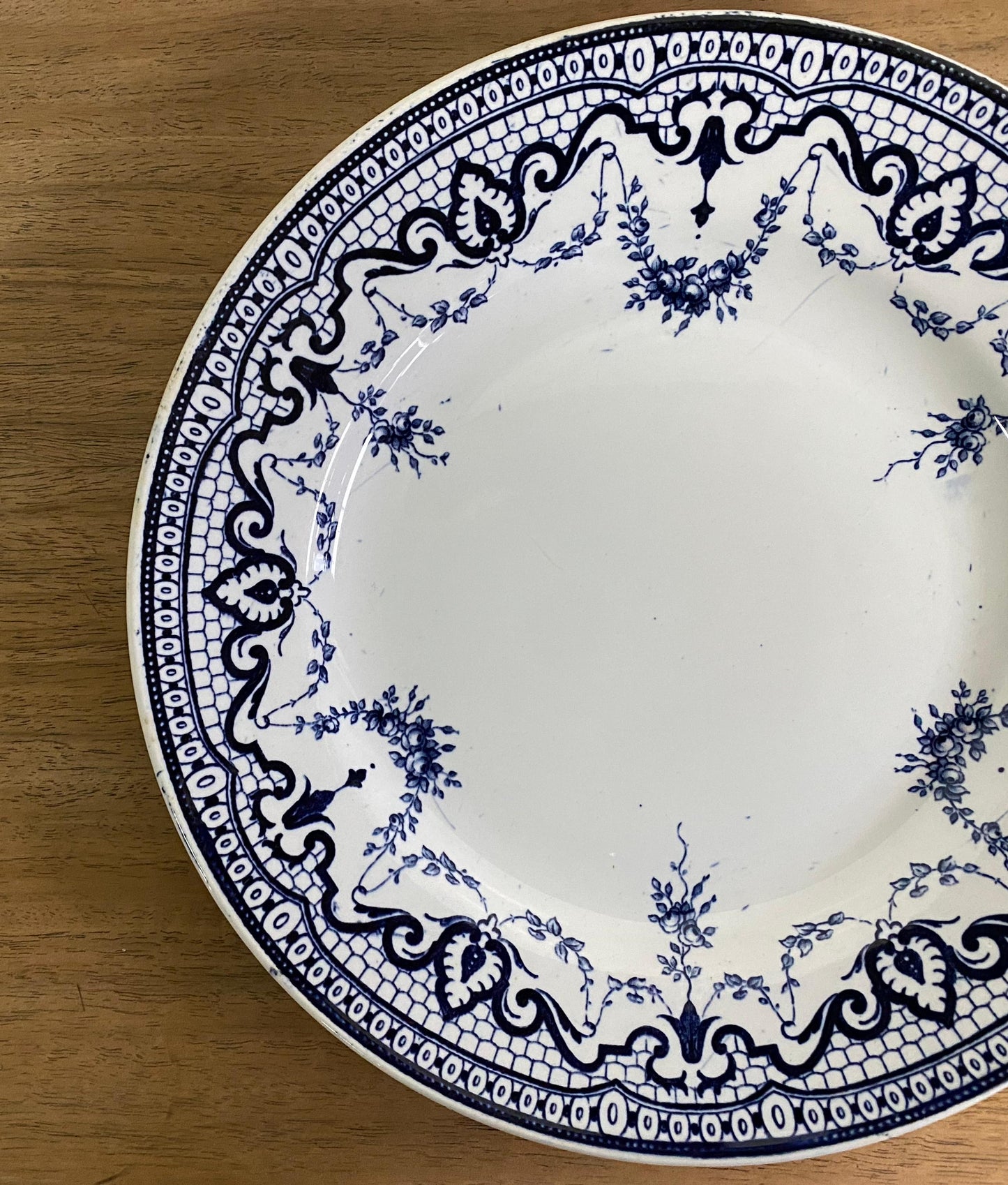 "Creil et Montereau"Dessert Plate