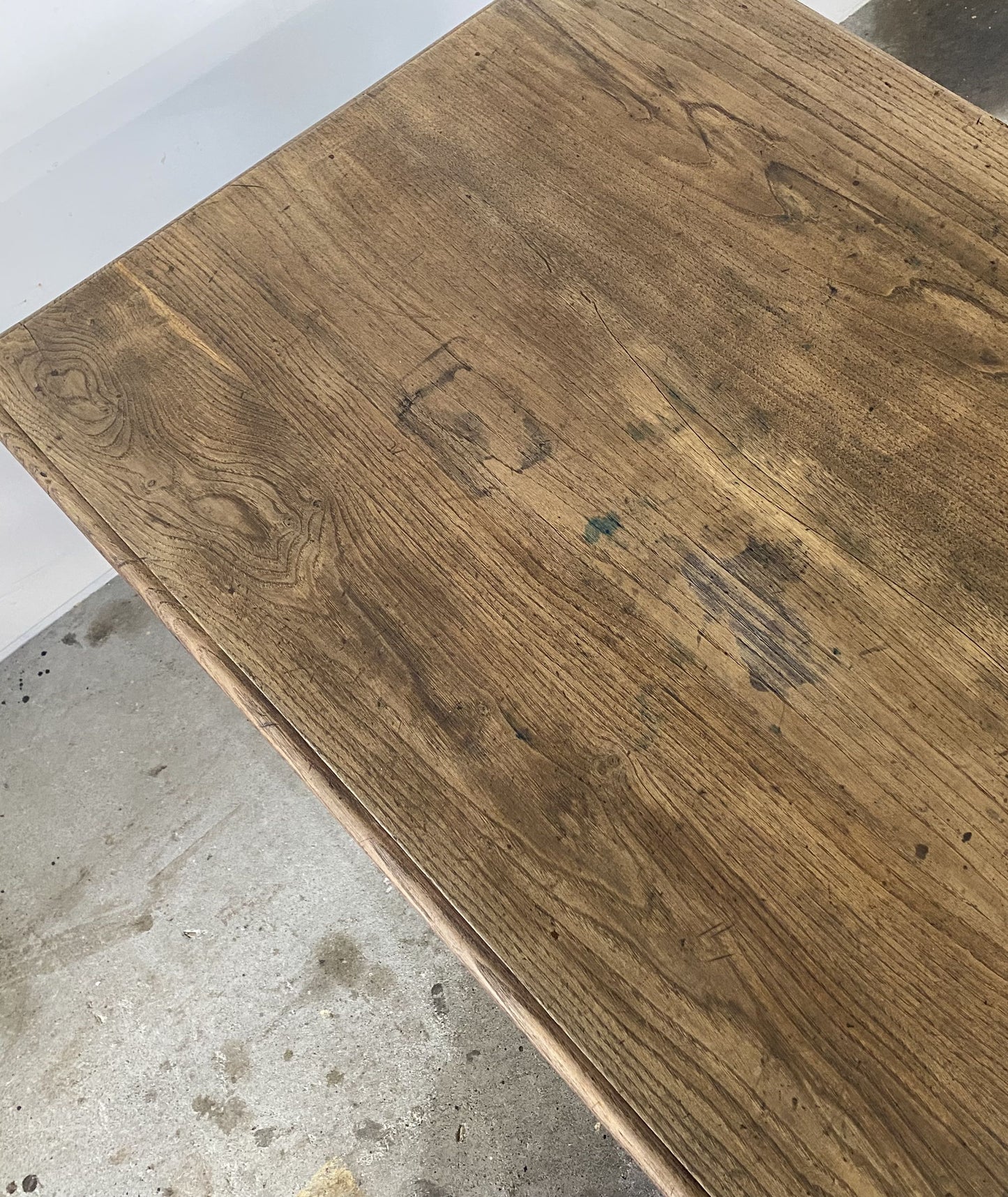 3dr French oak Table