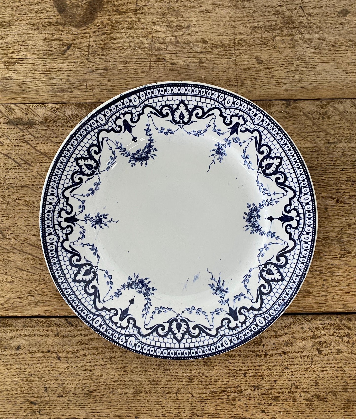 "Creil et Montereau"Dessert Plate