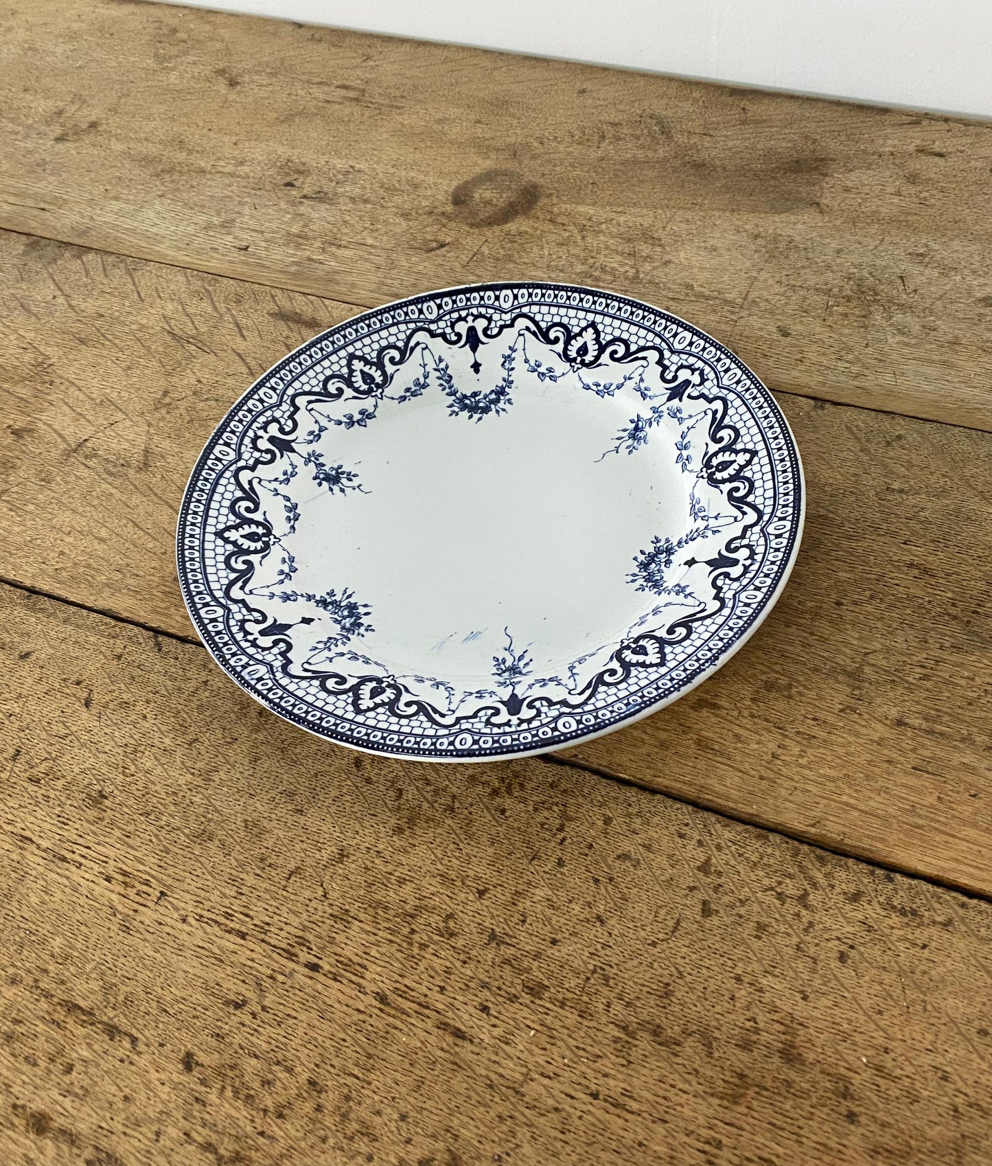 "Creil et Montereau"Dessert Plate