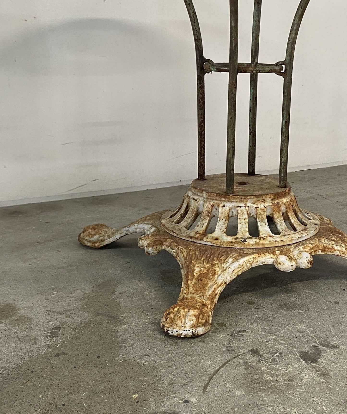 Cast Iron Round Bistro Table