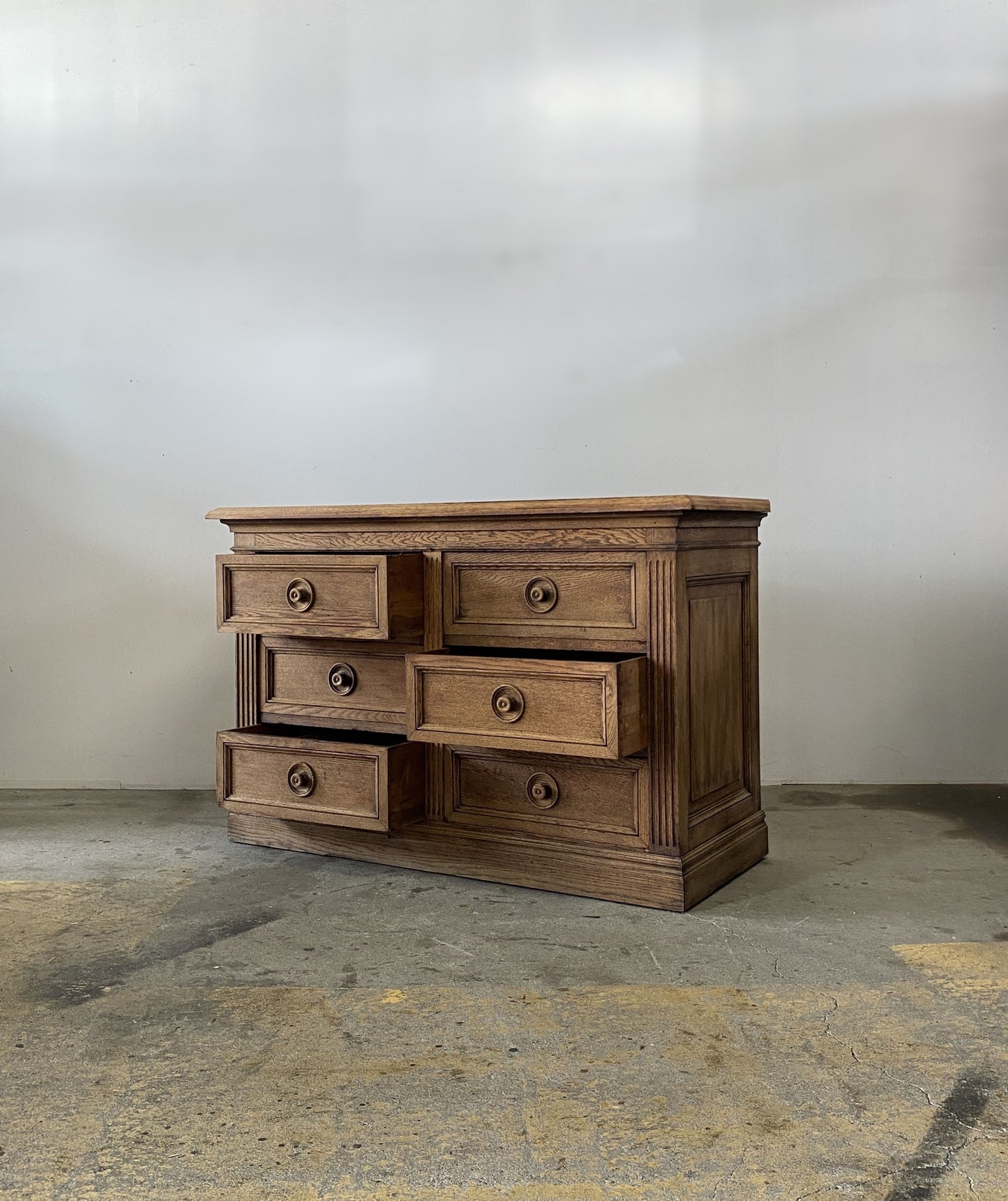 6 Drawers Cabinet