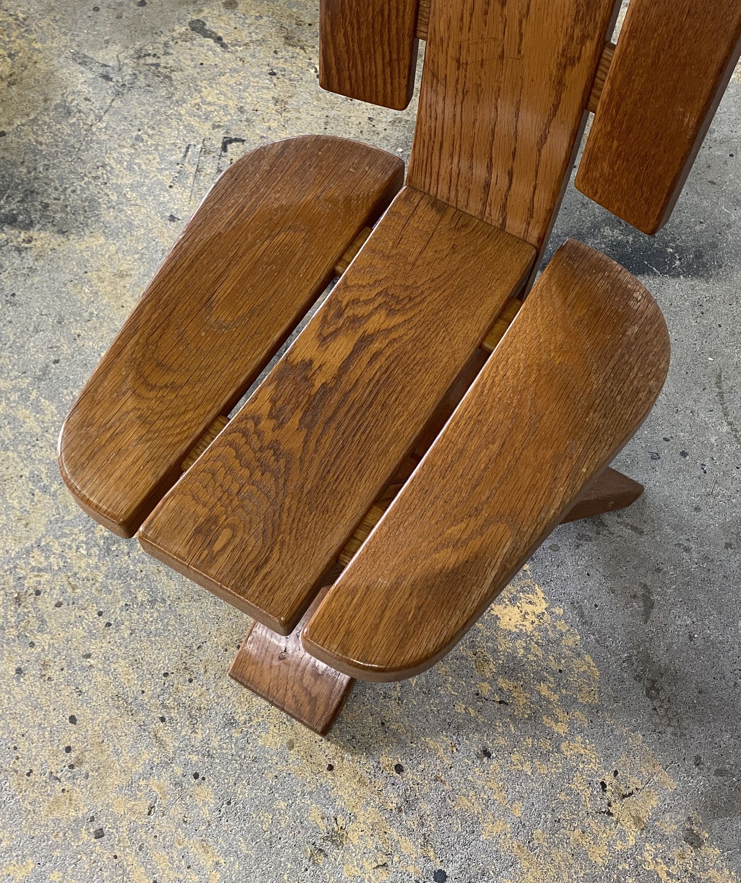 Sculptural Oak Tripod Chairs by ”Ebénisterie Seltz”