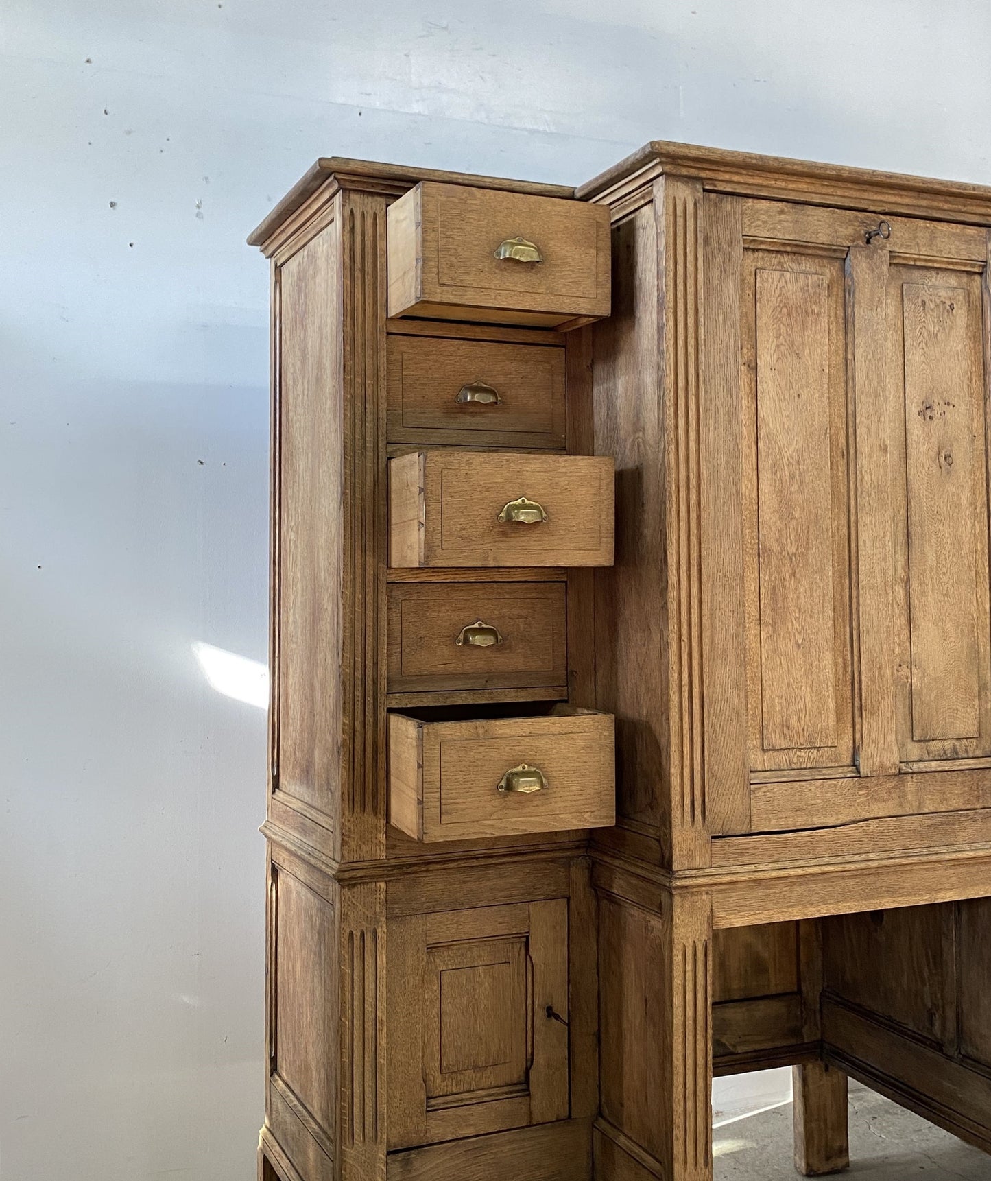 Oak Drawers Cabinet