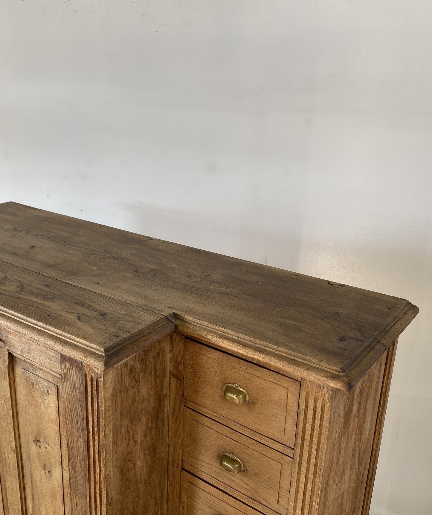 Oak Drawers Cabinet