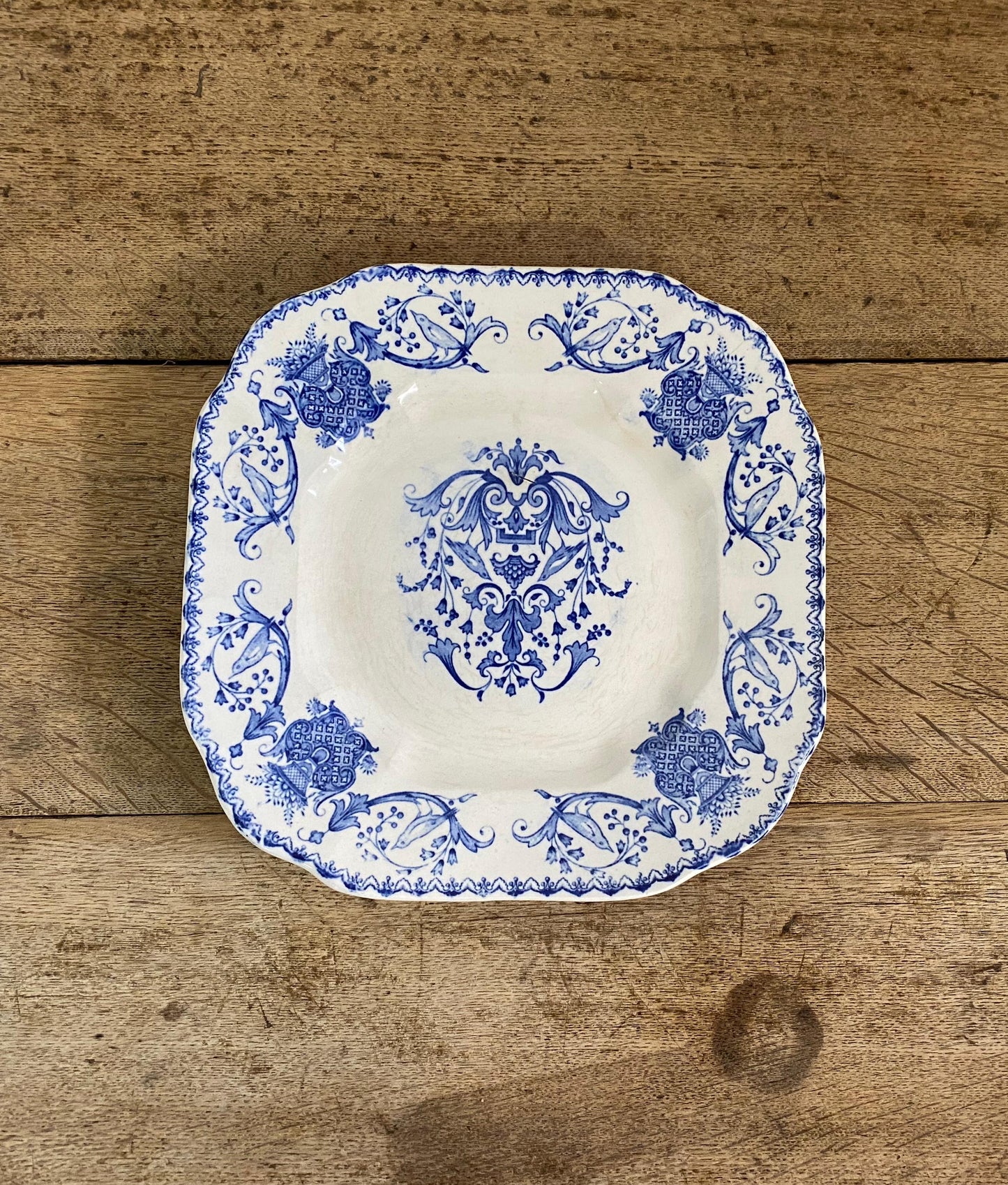 "E.BOURGEOIS "Dinner Plate