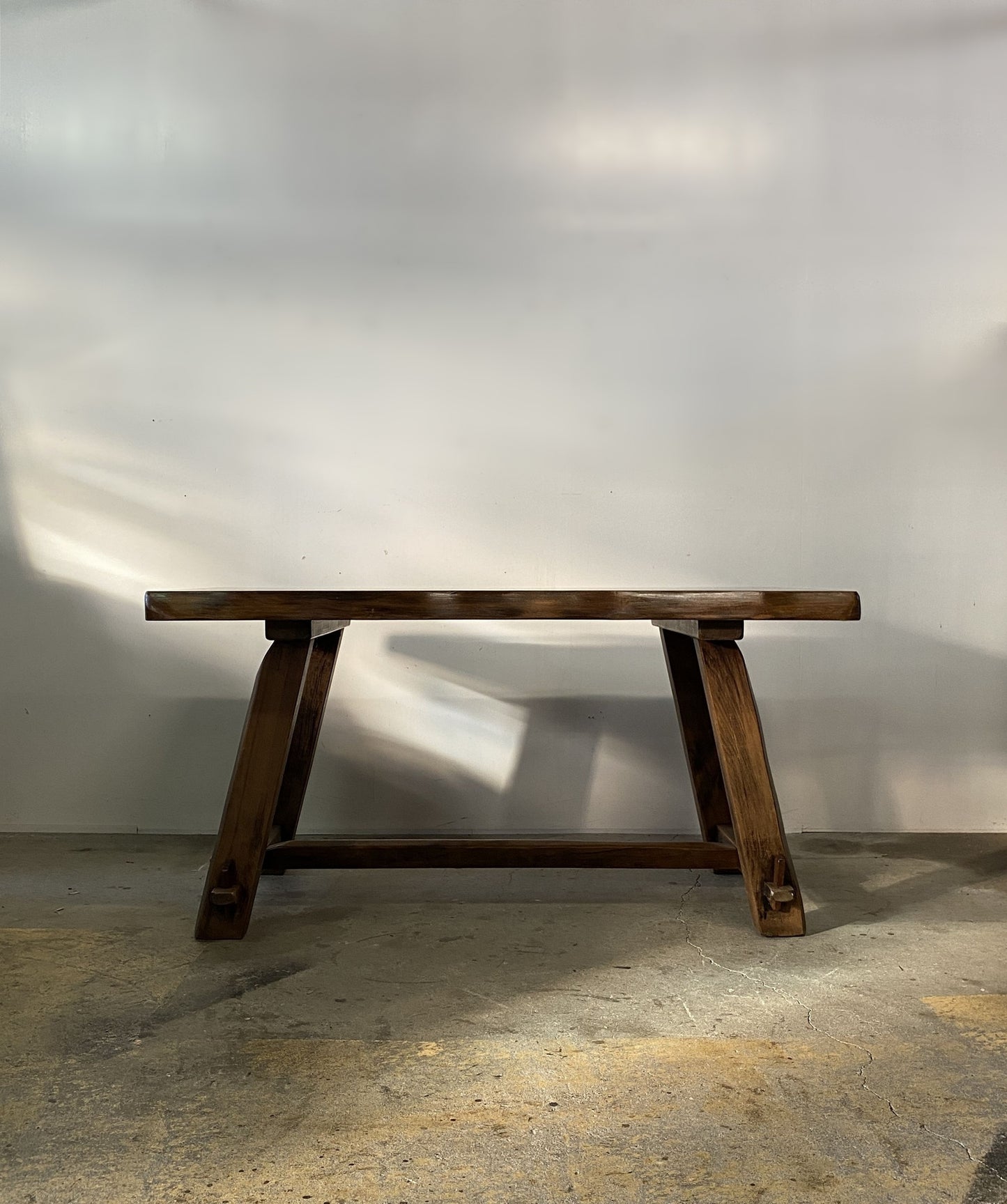 Olavi Hanninen dining table