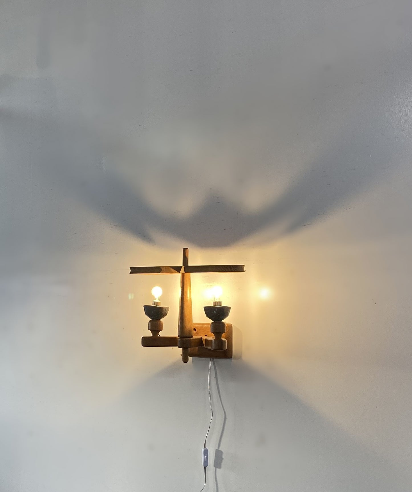 ”Guillerme & Chambron” Ceramic Wall Lamp