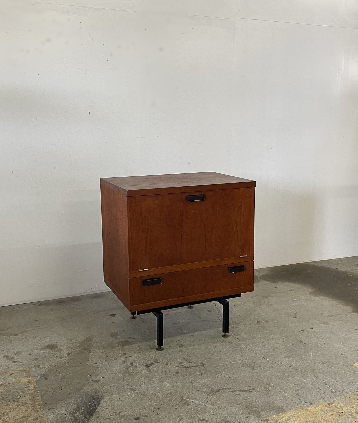 Vintage Cabinet