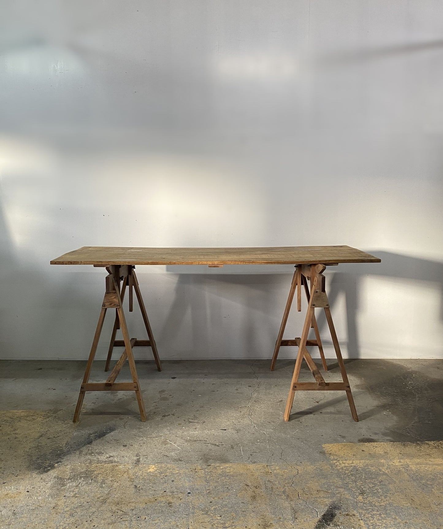 Atelier Table