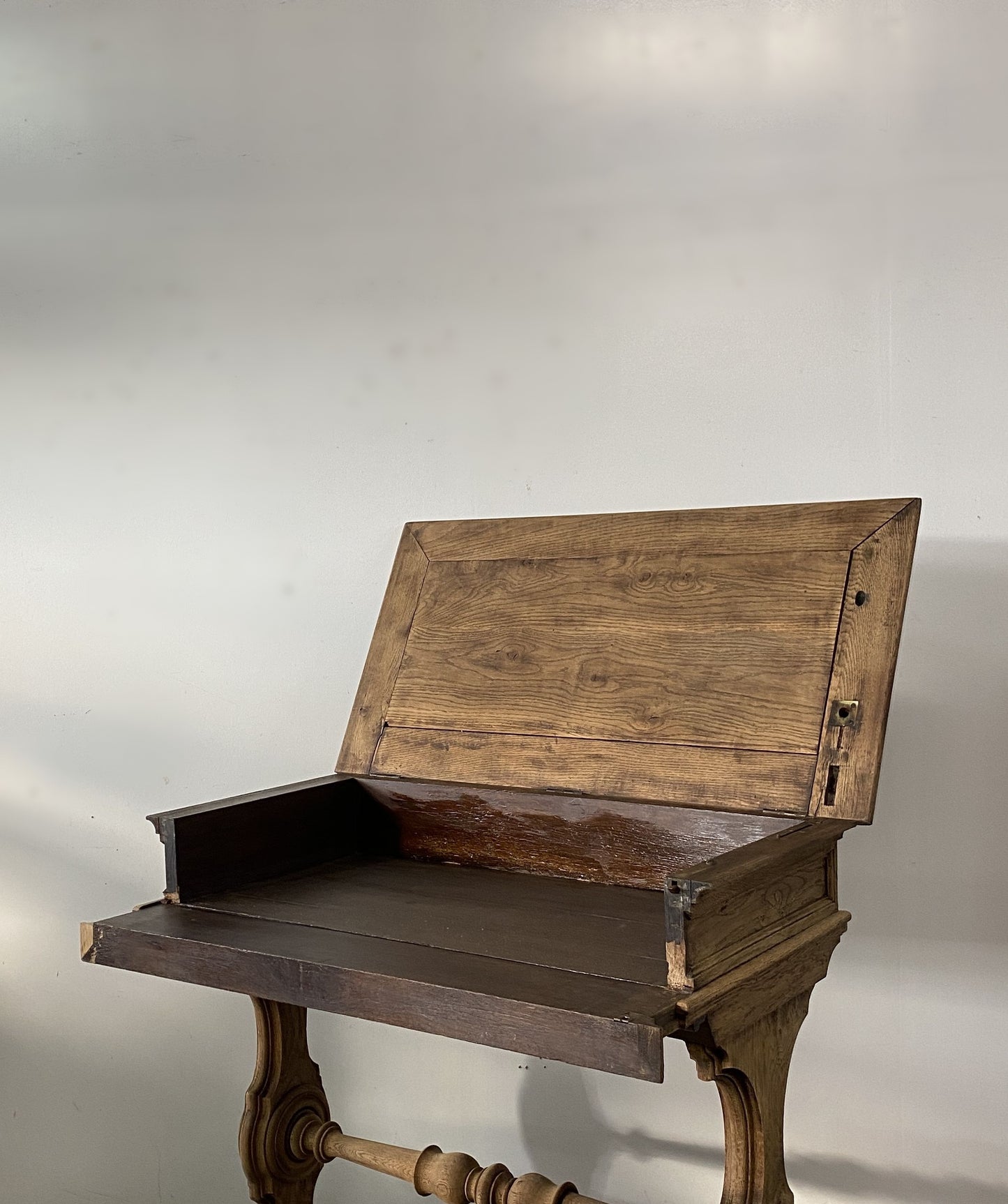 Console Oak Table