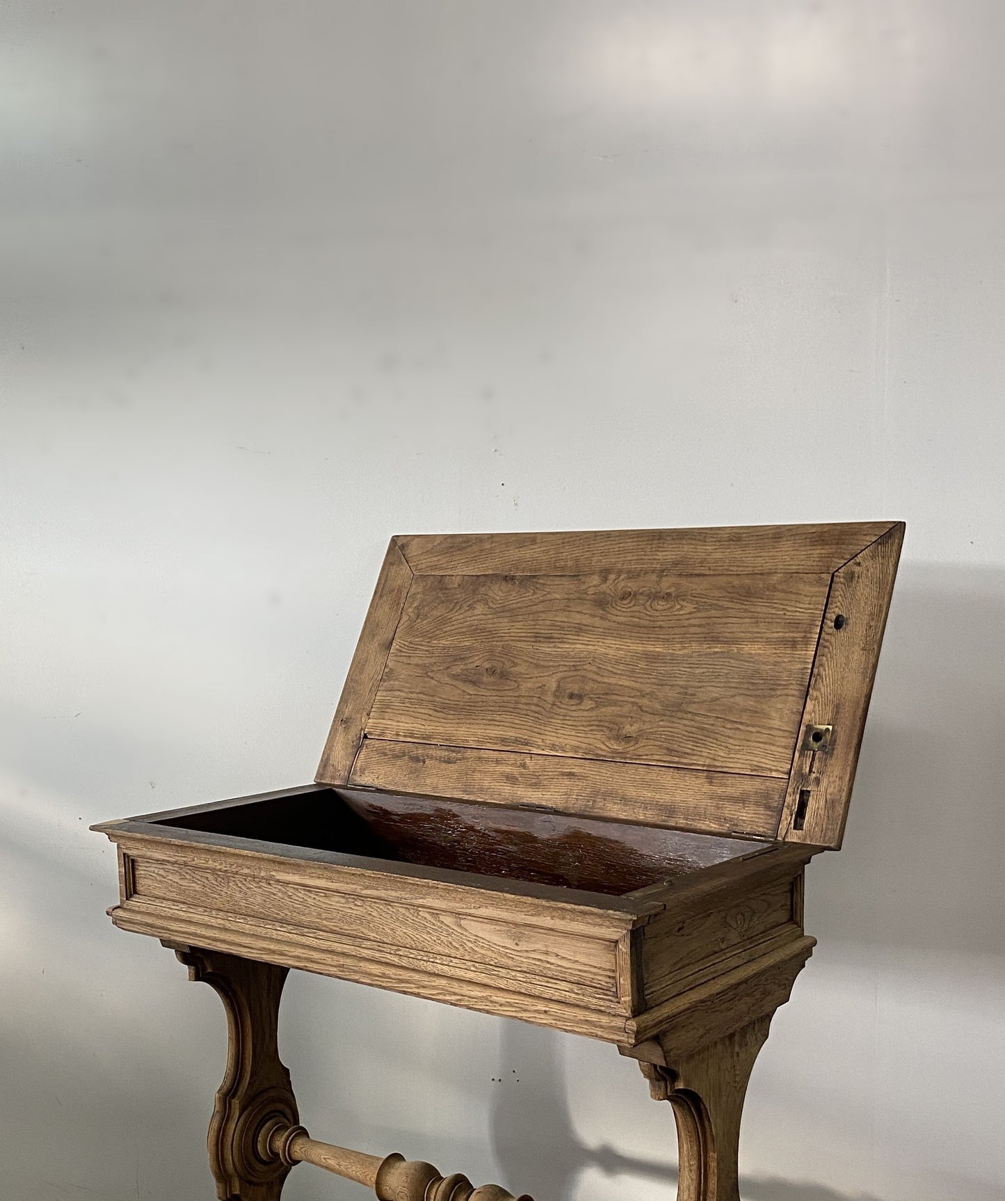 Console Oak Table