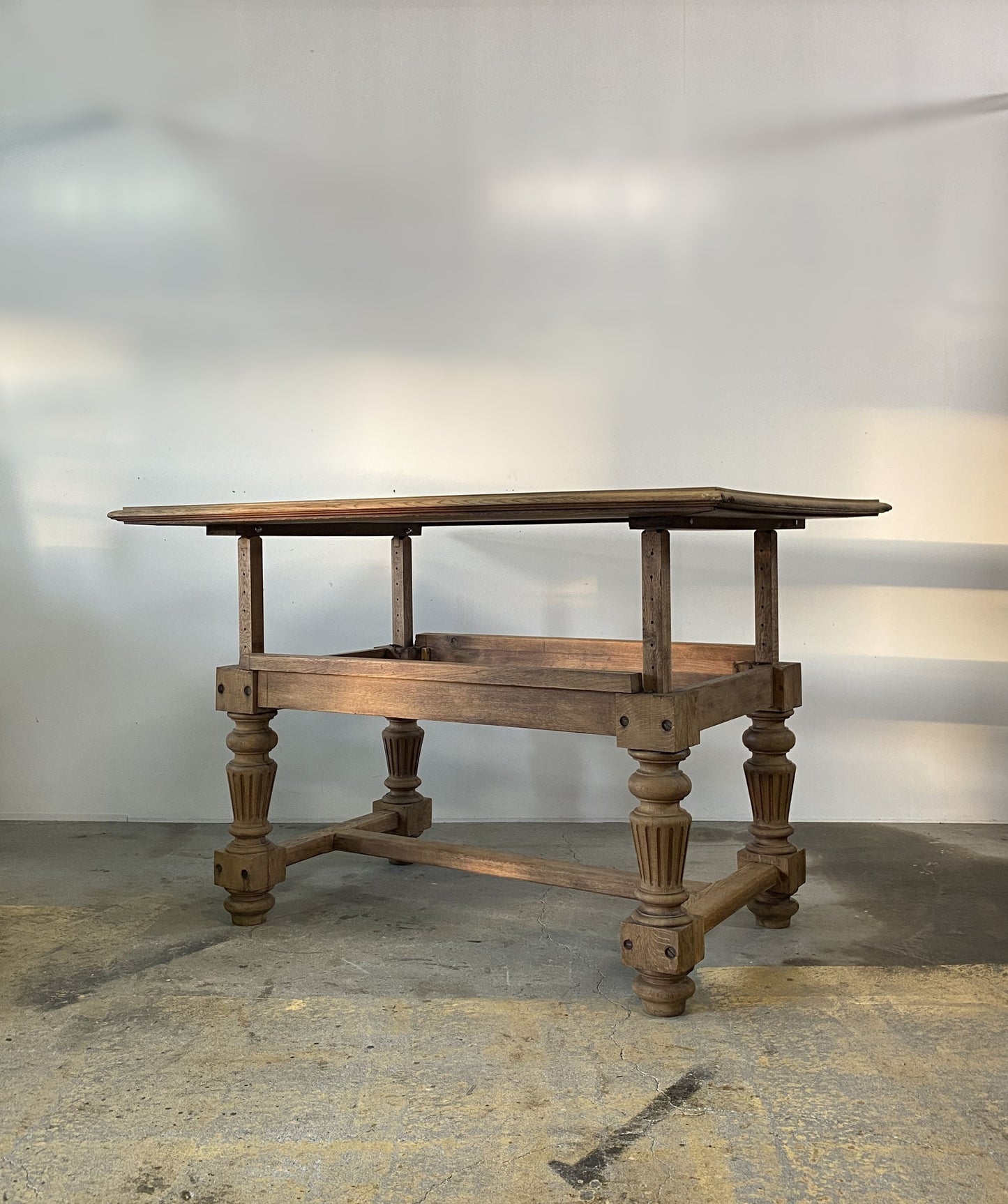 Height Adjust oak Table