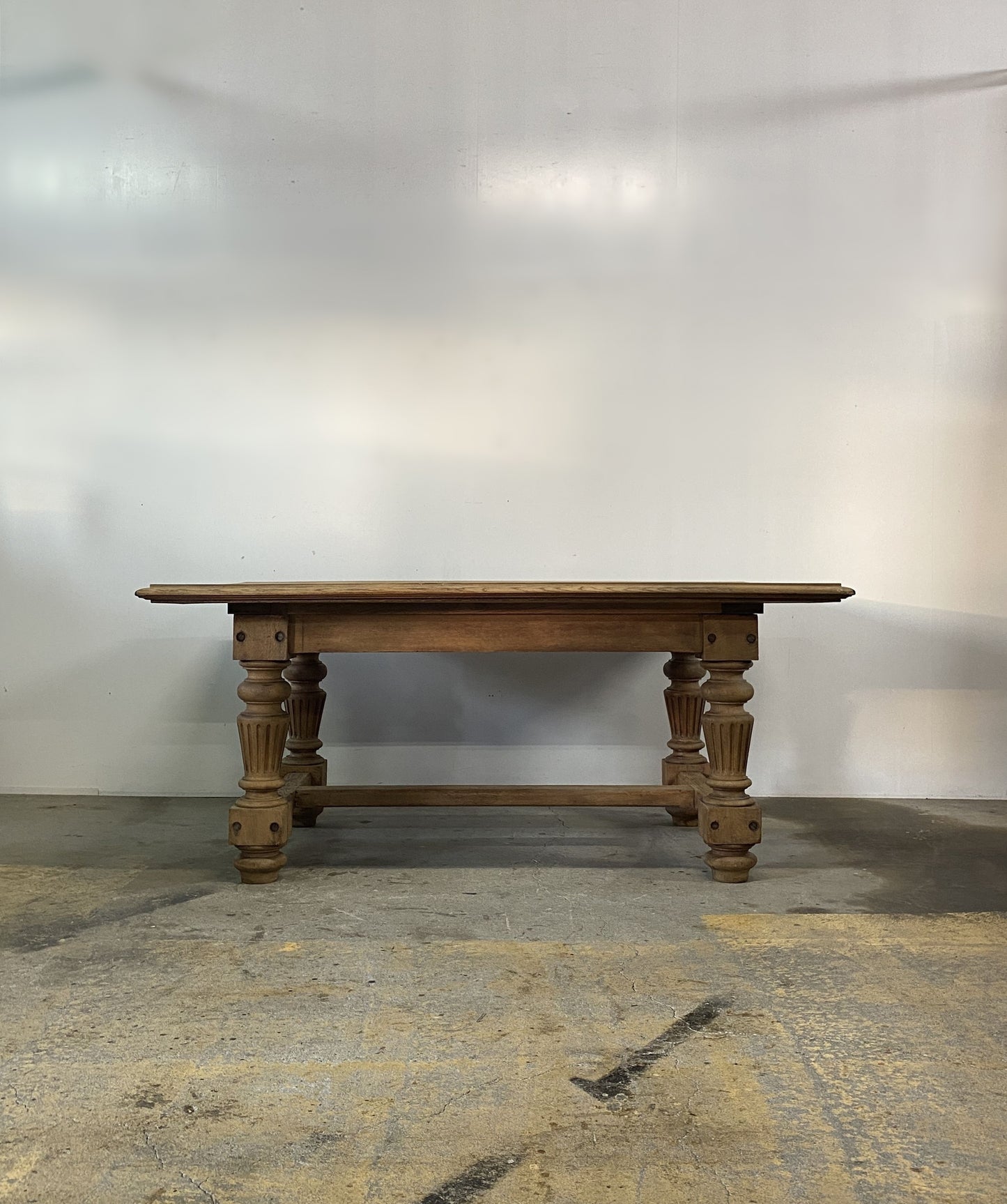 Height Adjust oak Table