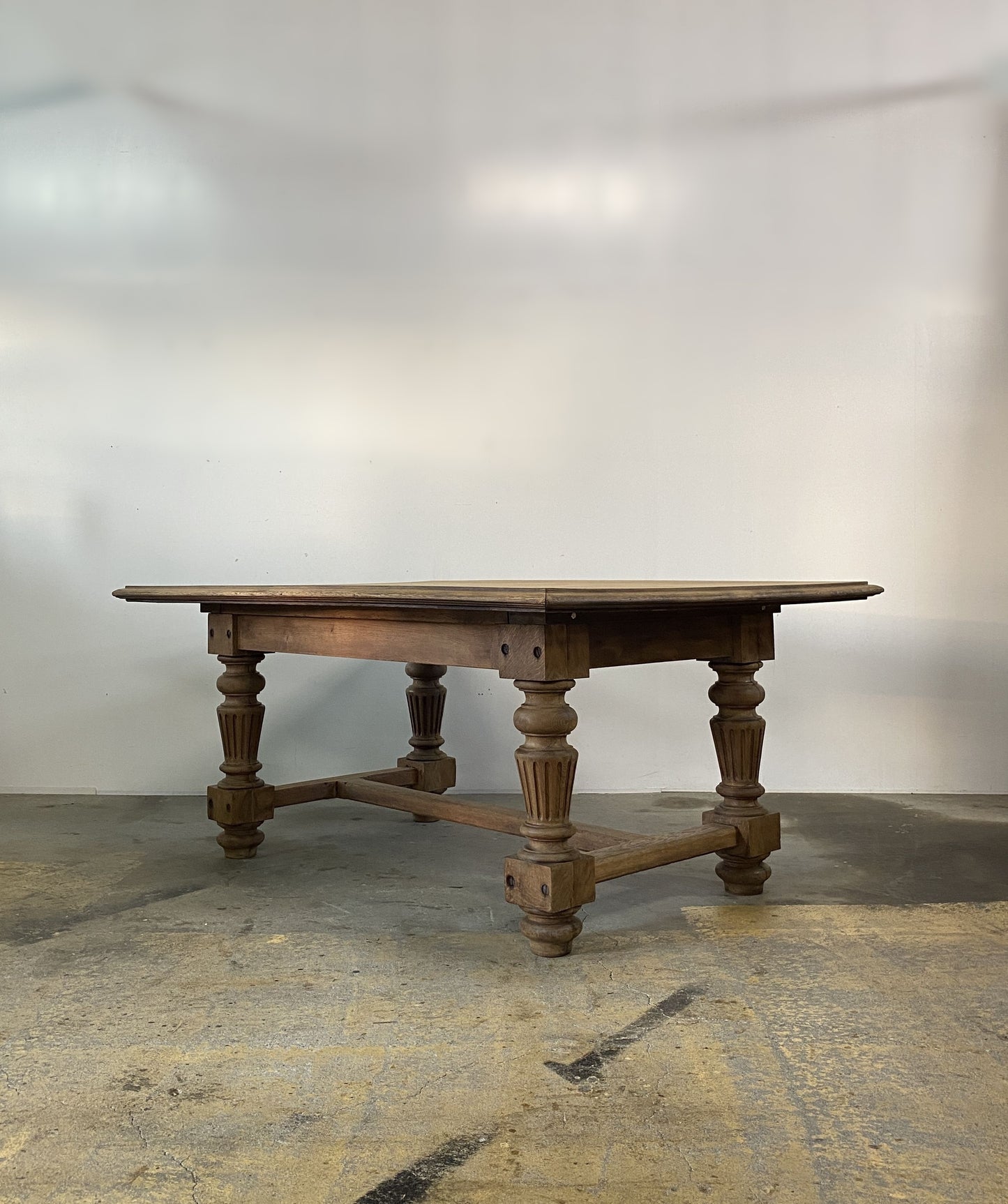 Height Adjust oak Table