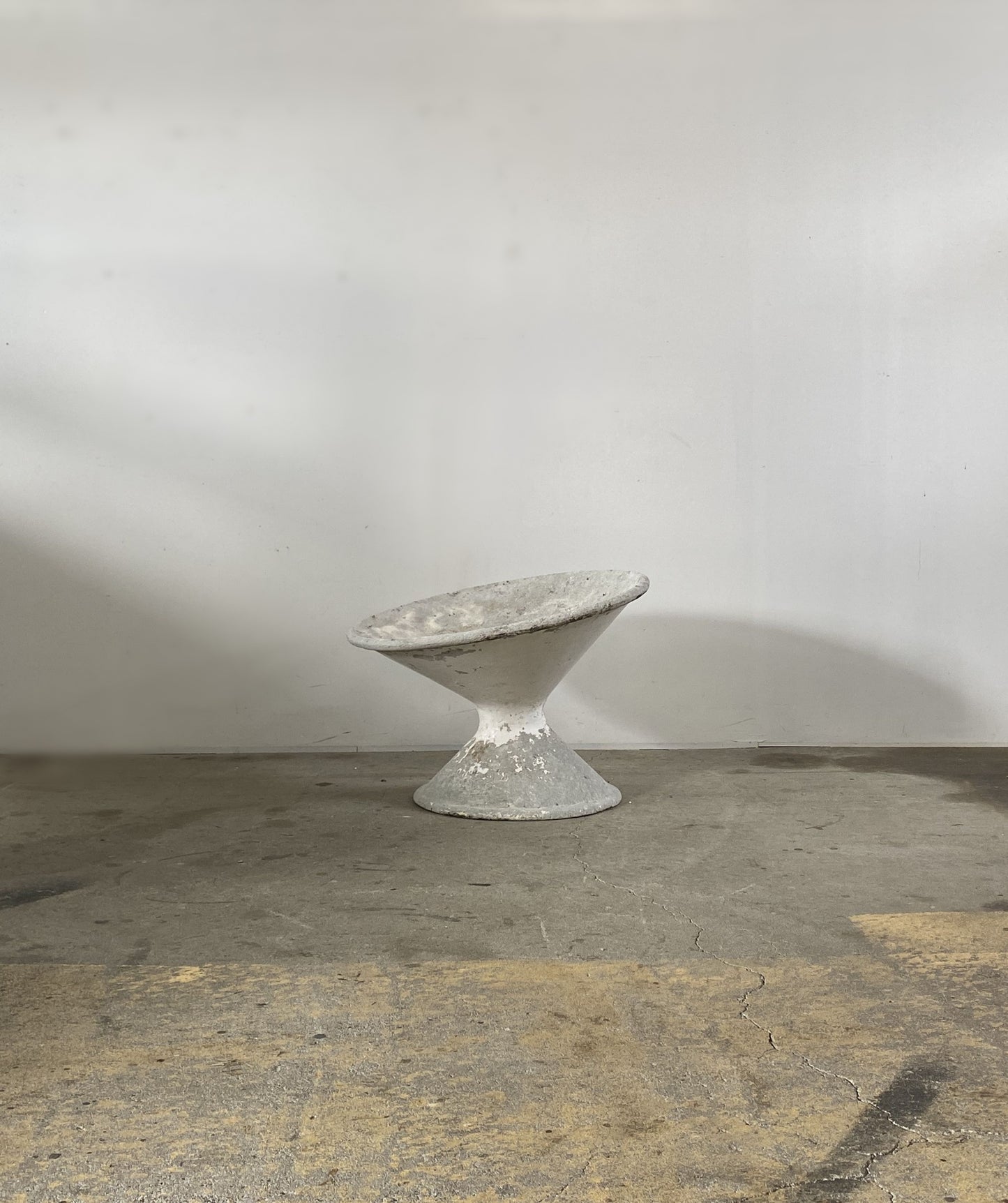 ”Willy Guhl” Planter Pot