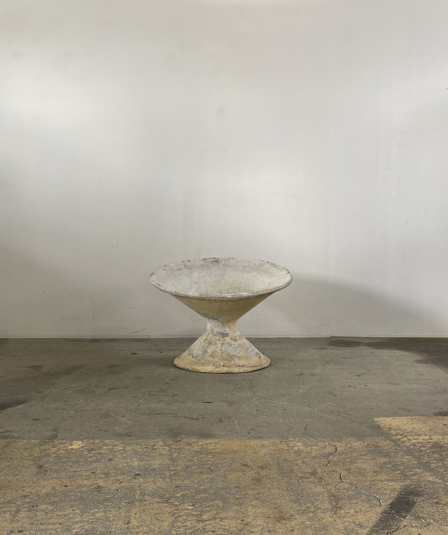 ”Willy Guhl” Planter Pot