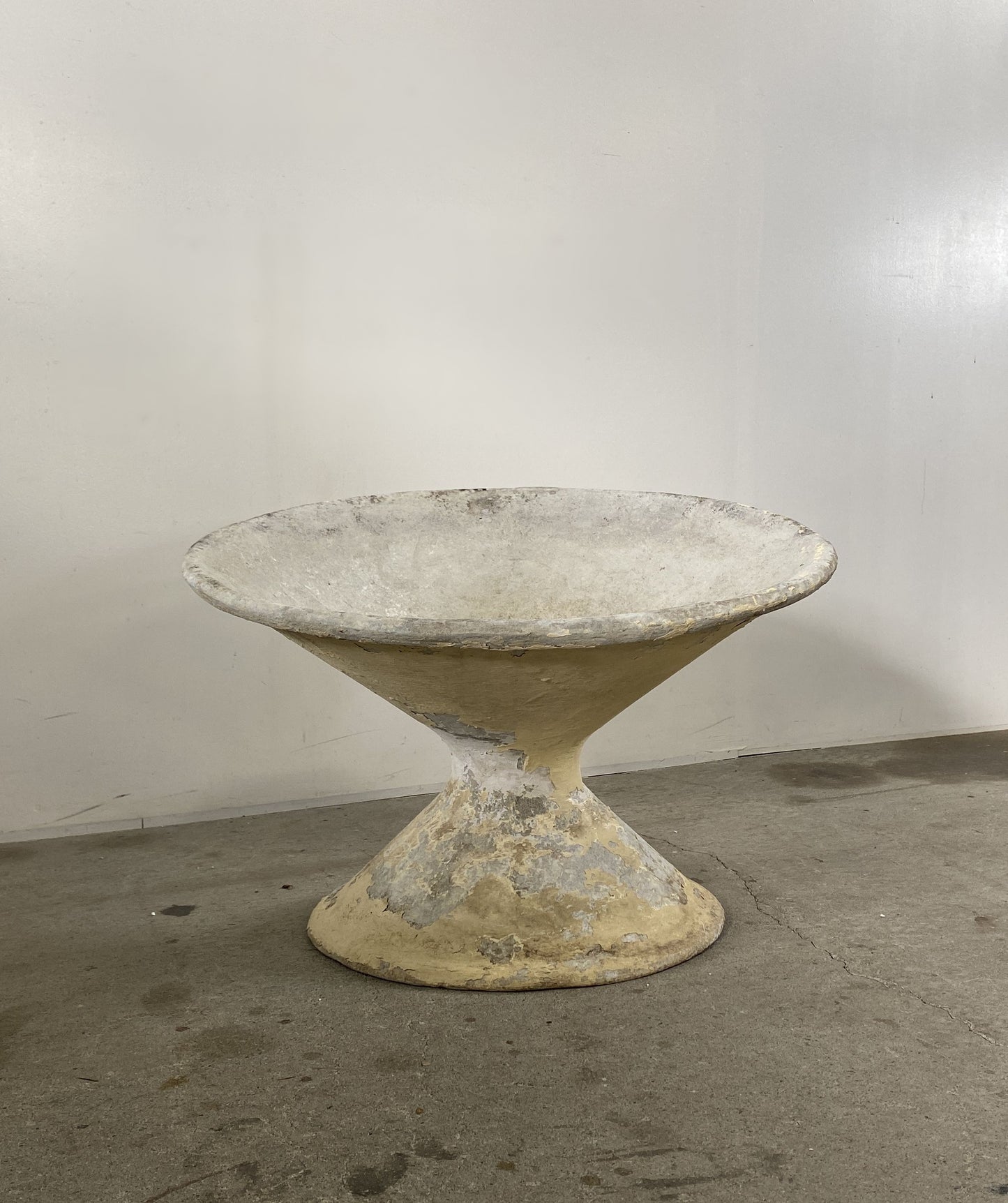 ”Willy Guhl” Planter Pot