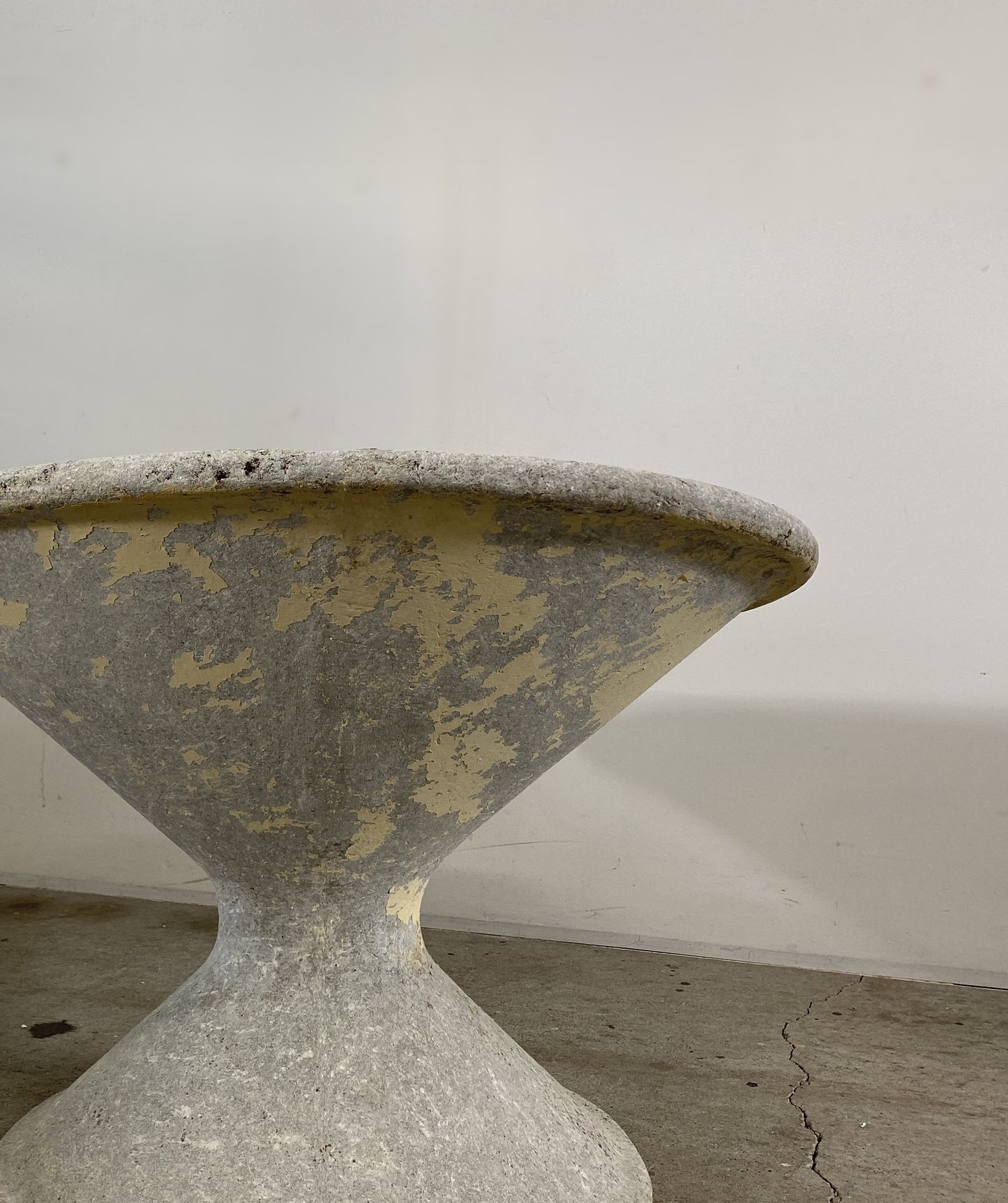 ”Willy Guhl” Planter Pot