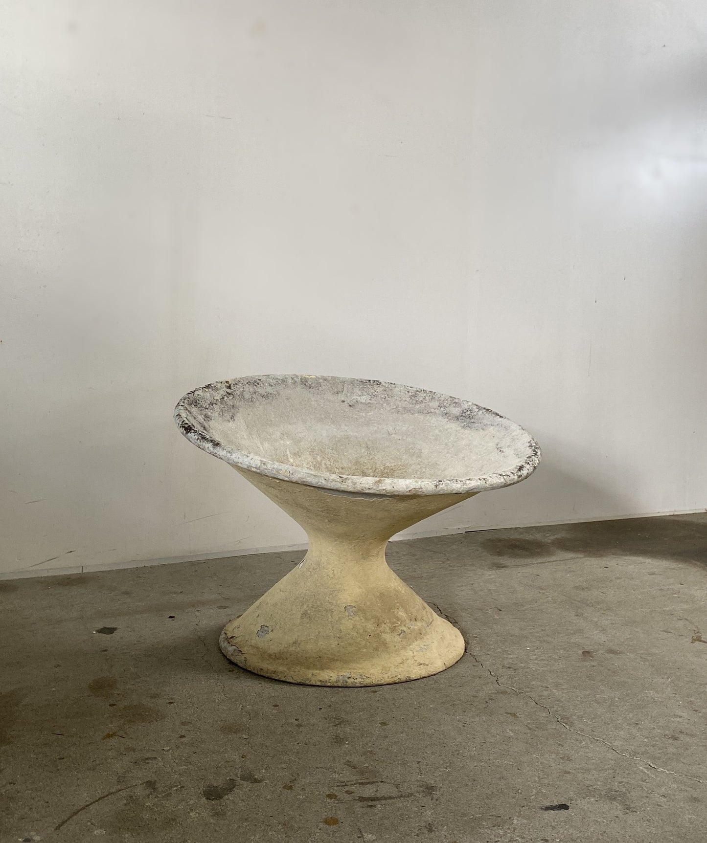 ”Willy Guhl” Planter Pot