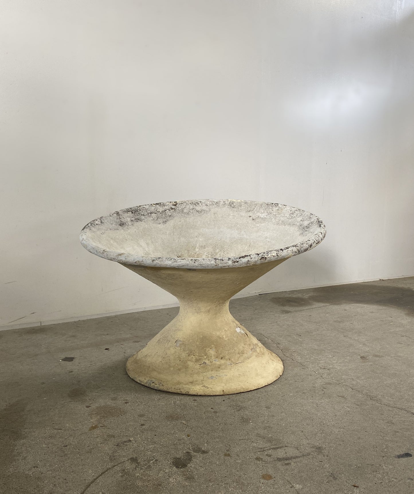 ”Willy Guhl” Planter Pot