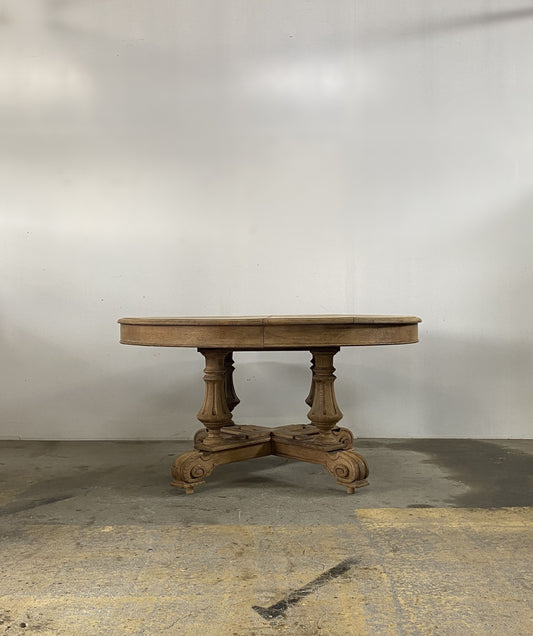 Round Oak Table