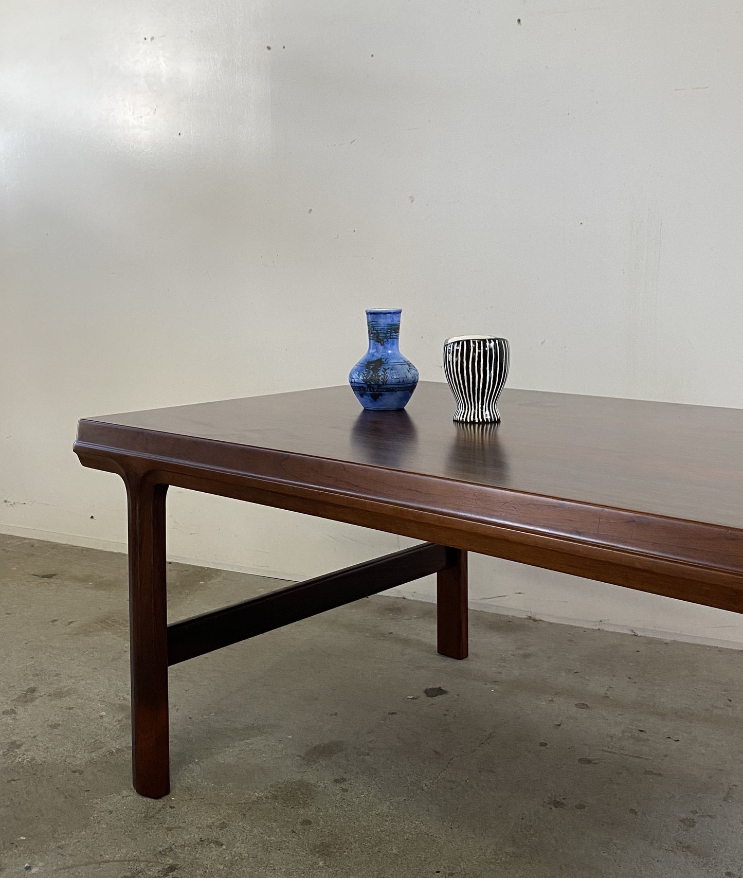 Vintage Scandinavian Coffee Table In Rosewood