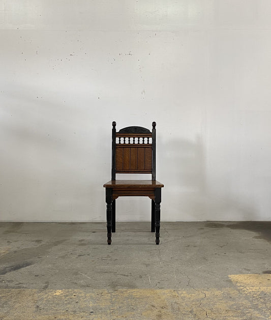 Hall Chair