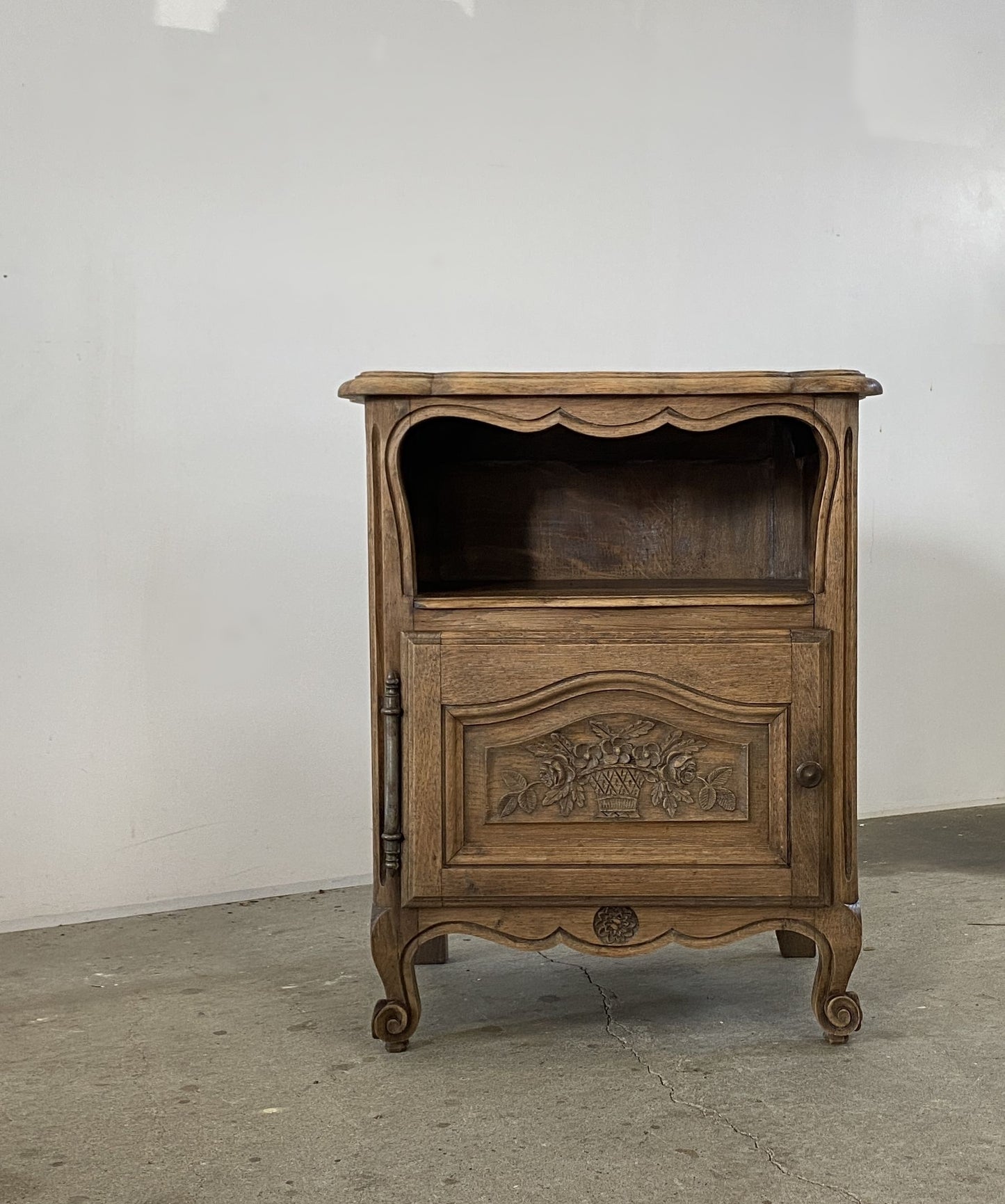 Small Oak Cabinet