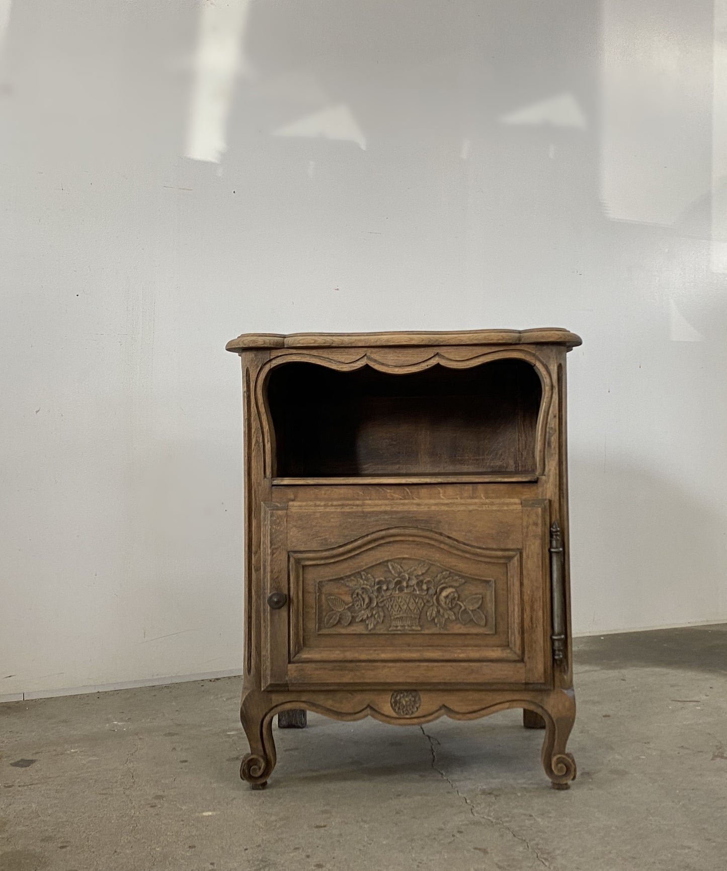 Small Oak Cabinet