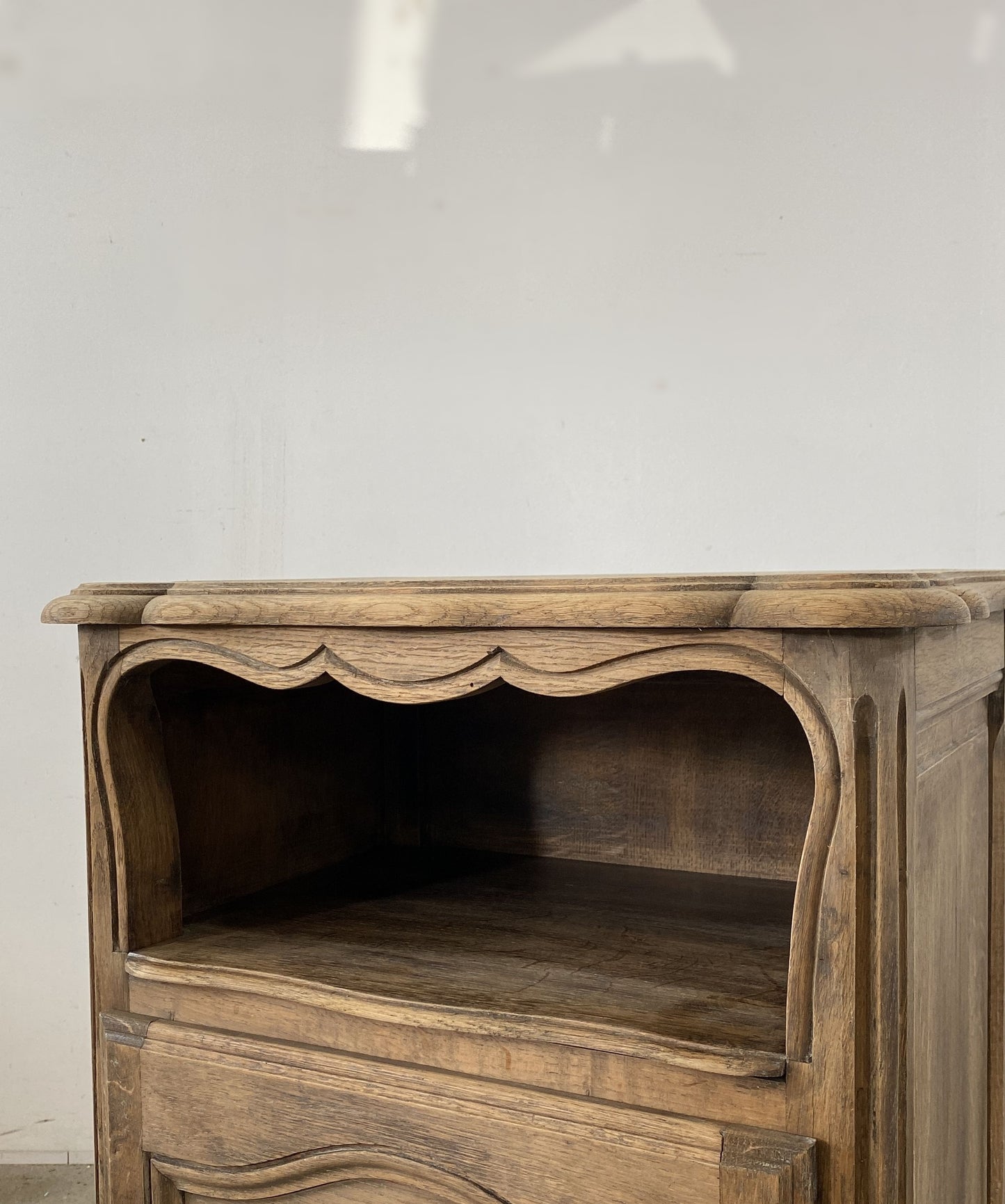 Small Oak Cabinet