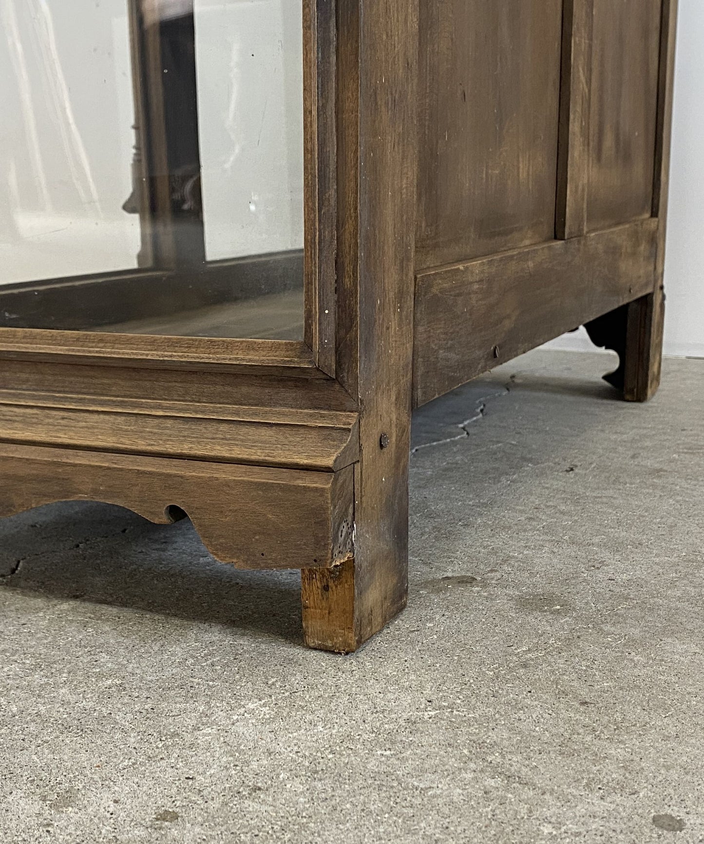Glass Cabinet