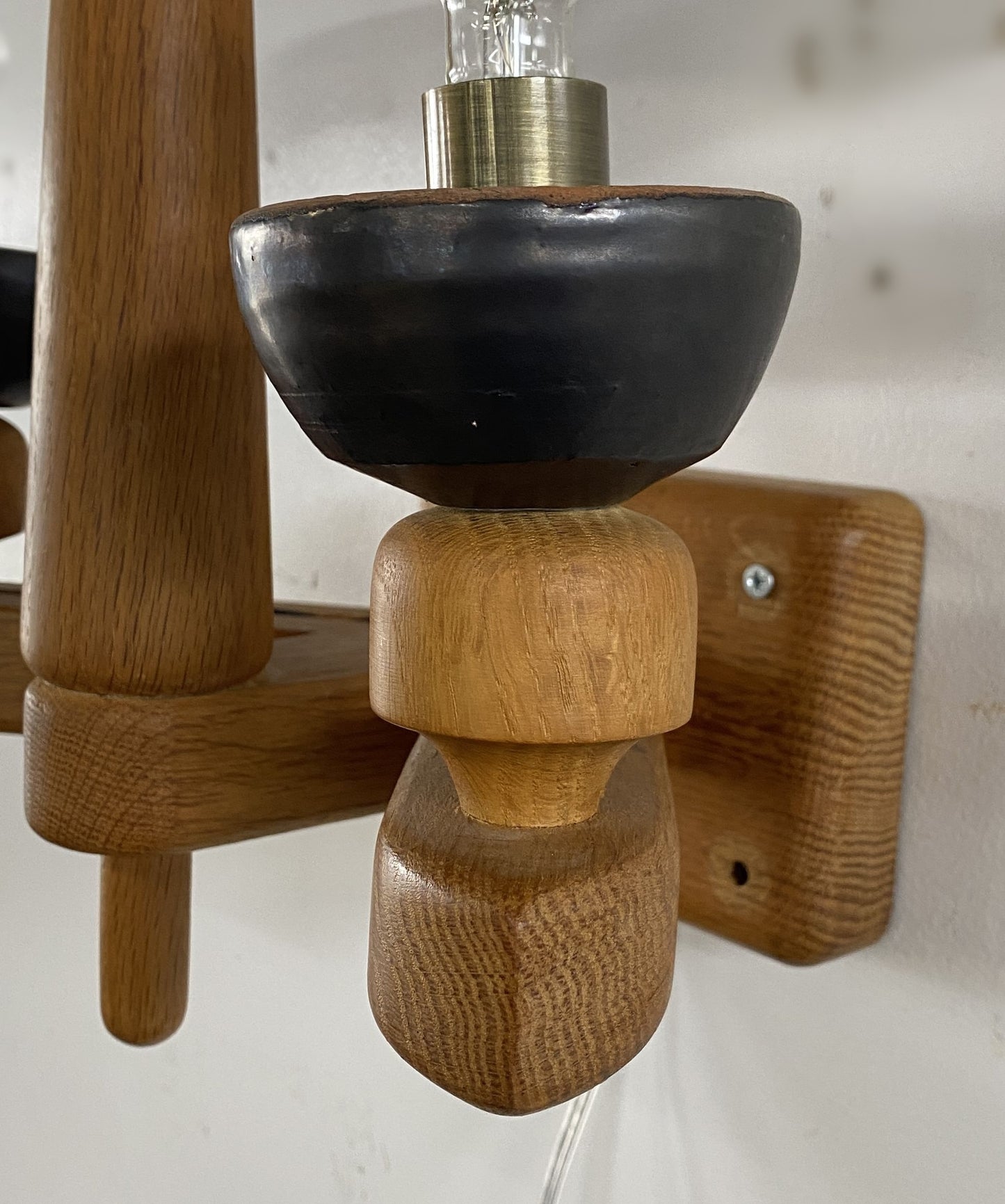 ”Guillerme & Chambron” Ceramic Wall Lamp