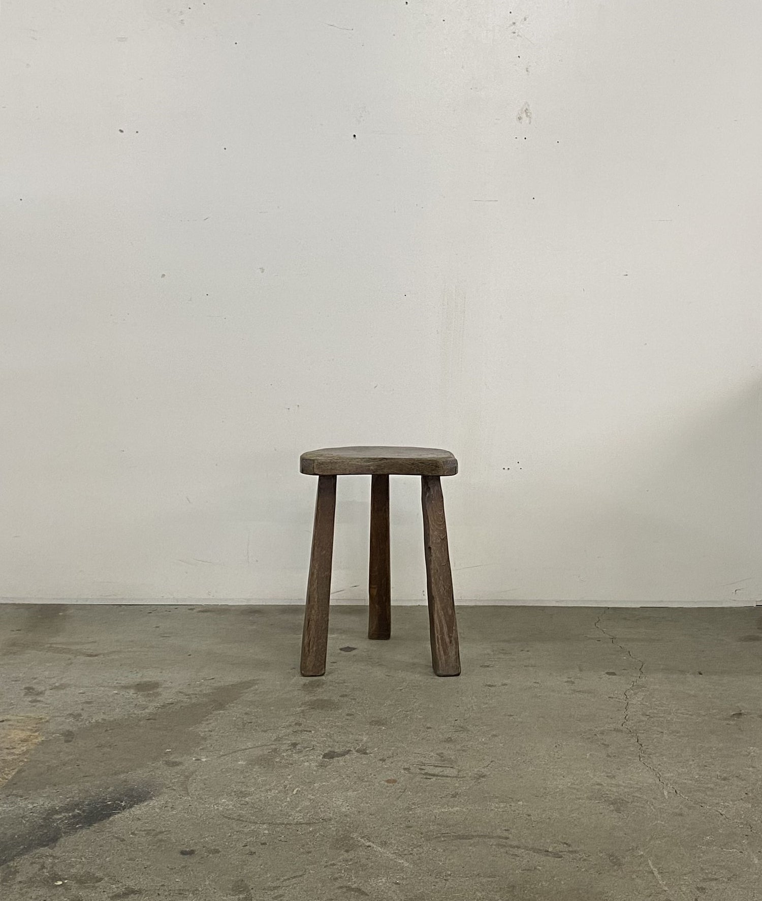 Rt Stool Primitive Stool – Round trip Antiques