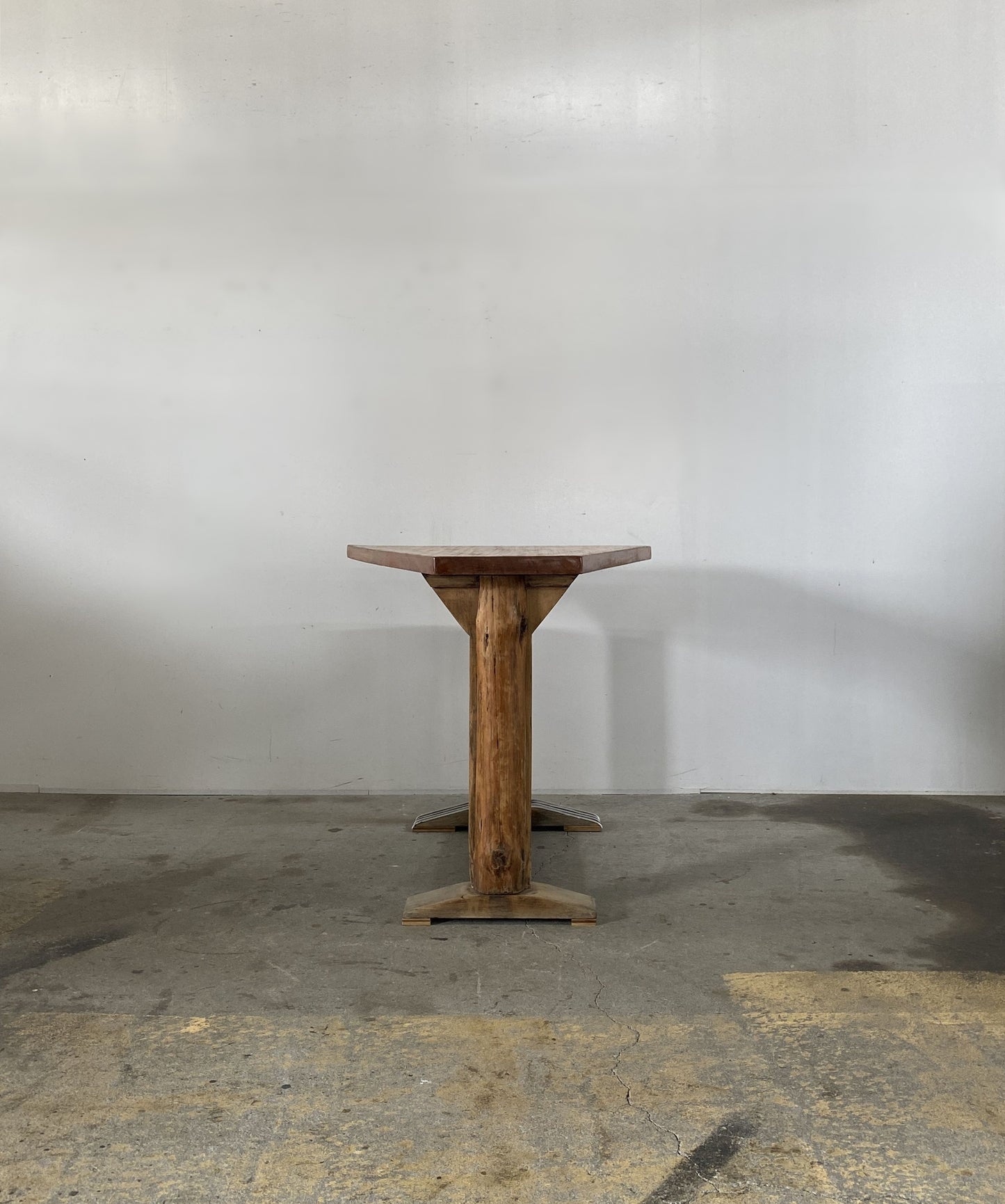 Bistoro Table