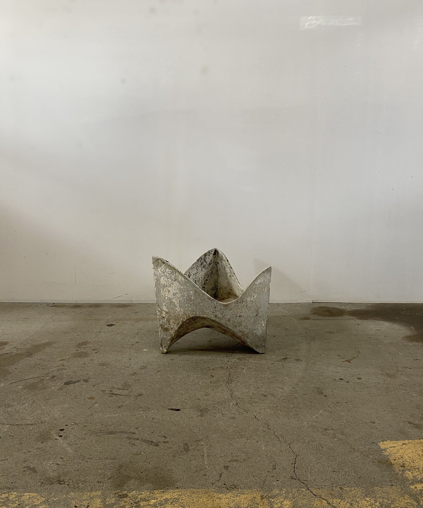 ”Willy Guhl” Molar Planter