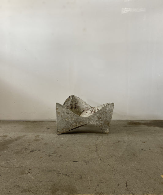 ”Willy Guhl” Molar Planter