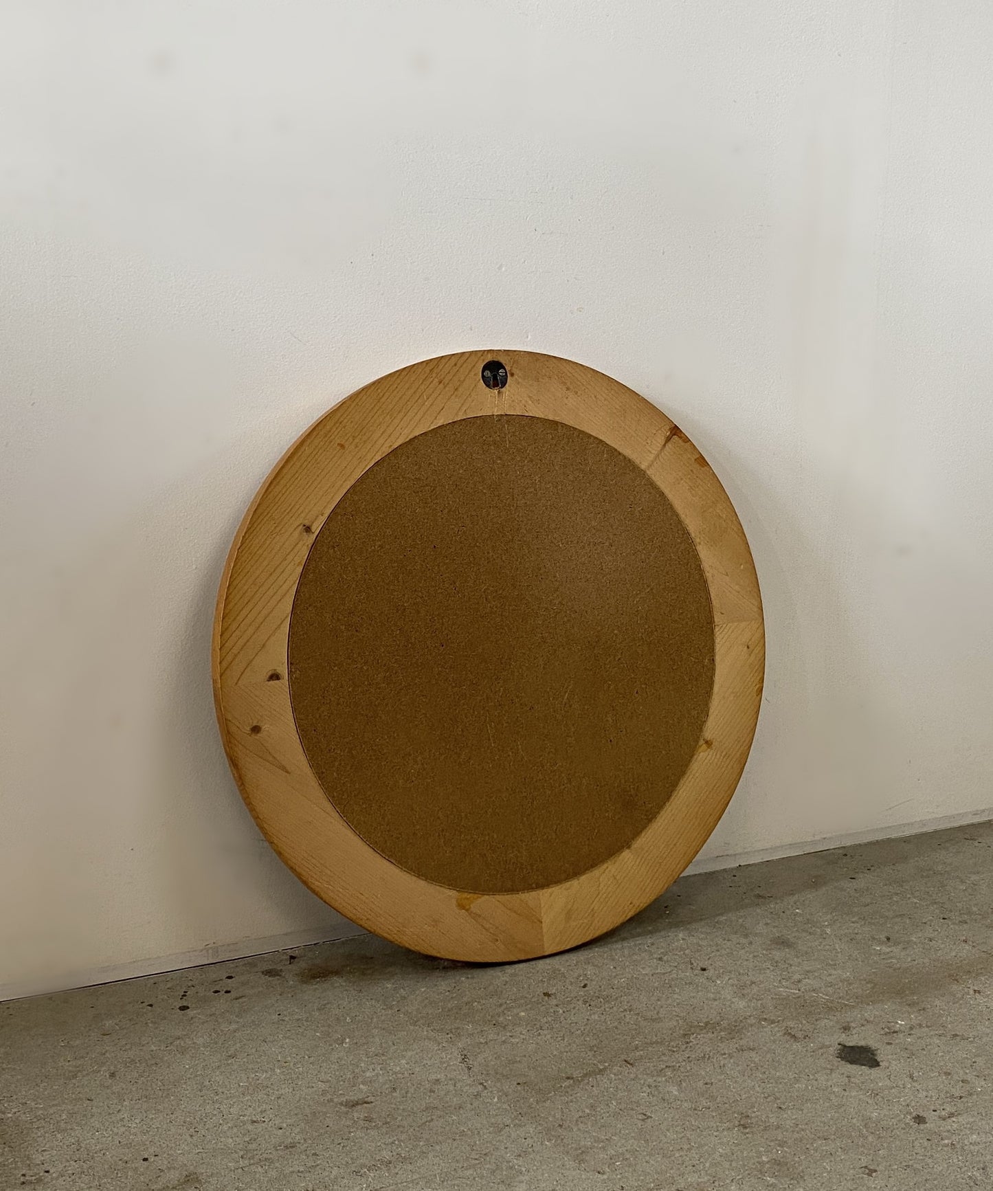 Swedish Round Wall Mirror For GLAS MASTER