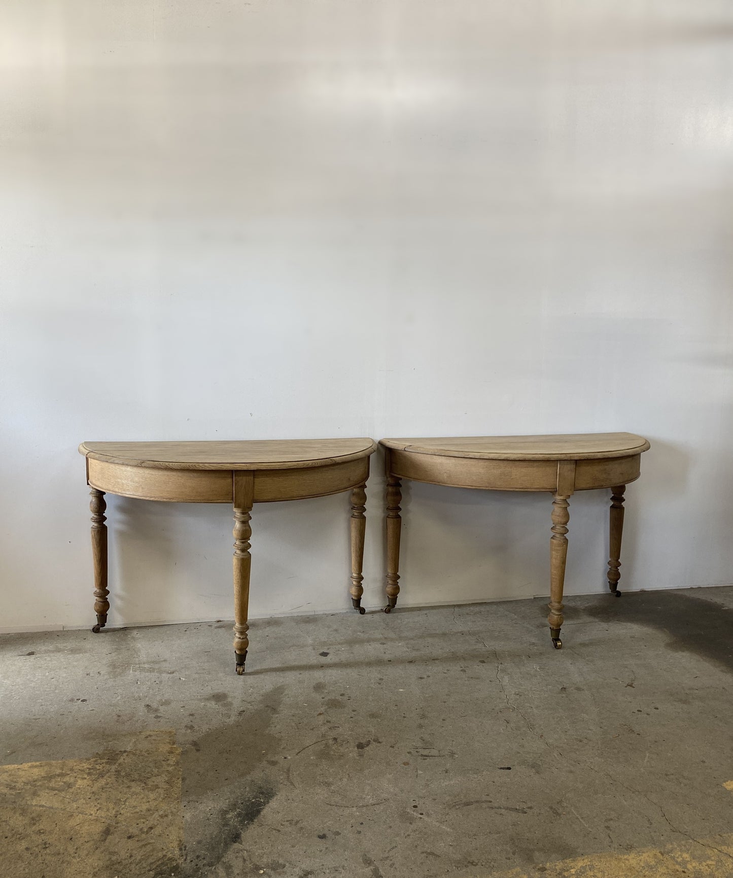 Oval Oak Table