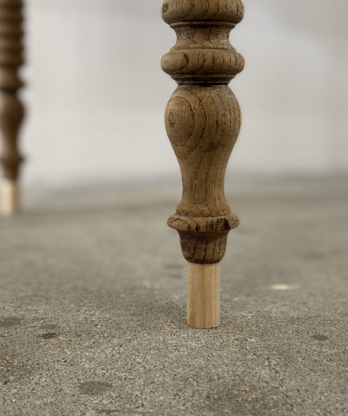 1dr Oak Table